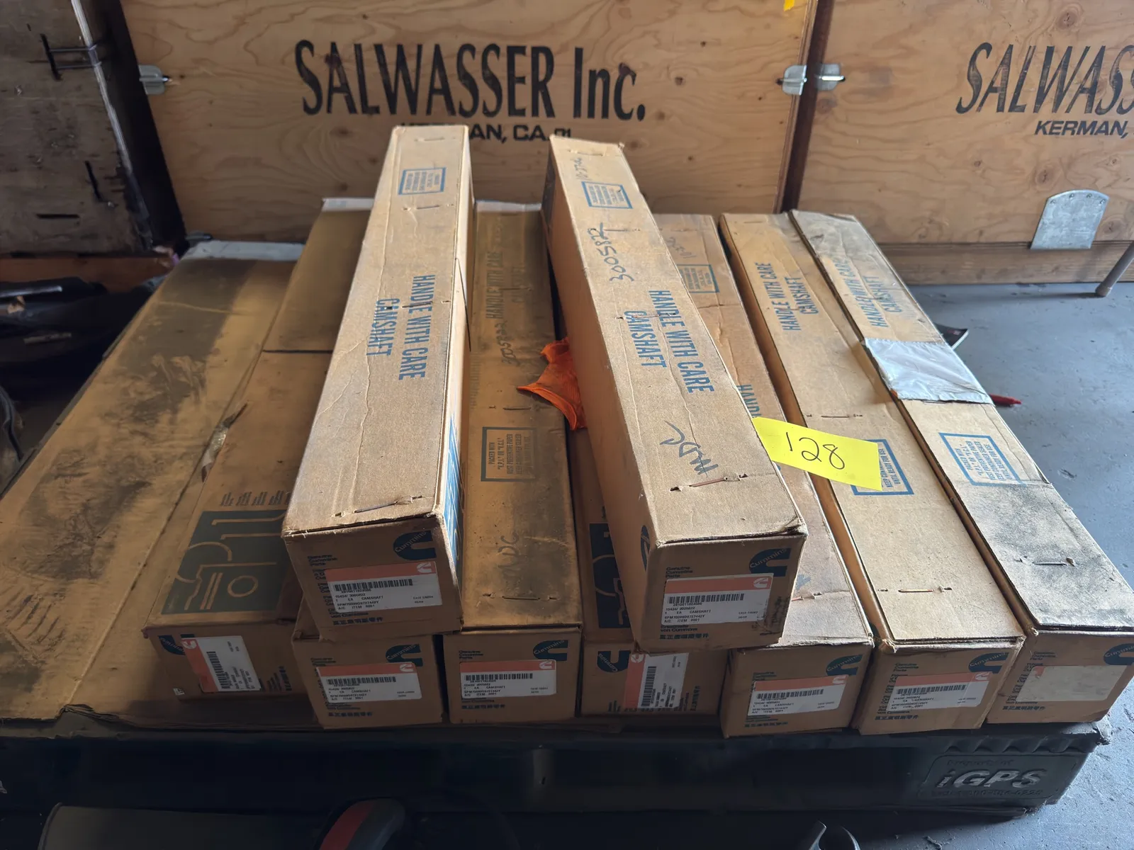 contents-of-pallet-9-cummins-3005822-camshafts-3882a7