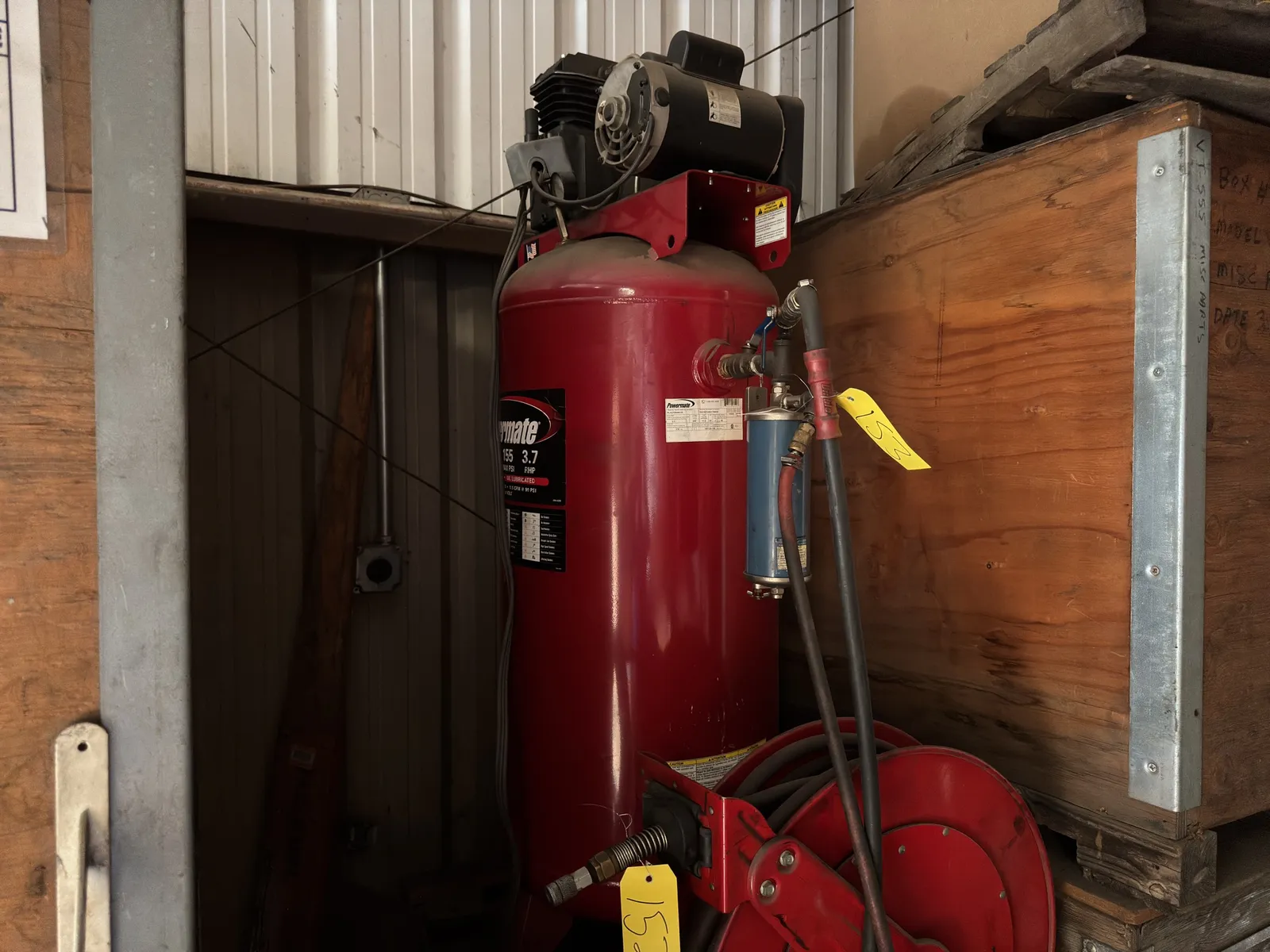 powermate-air-compressor-60-gallon-155-psi-240-v-mq9rzezx