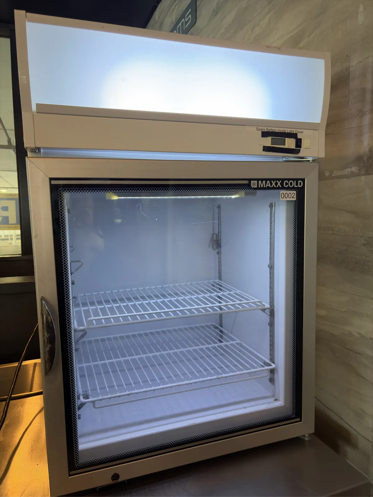 mini-freezer-f57193