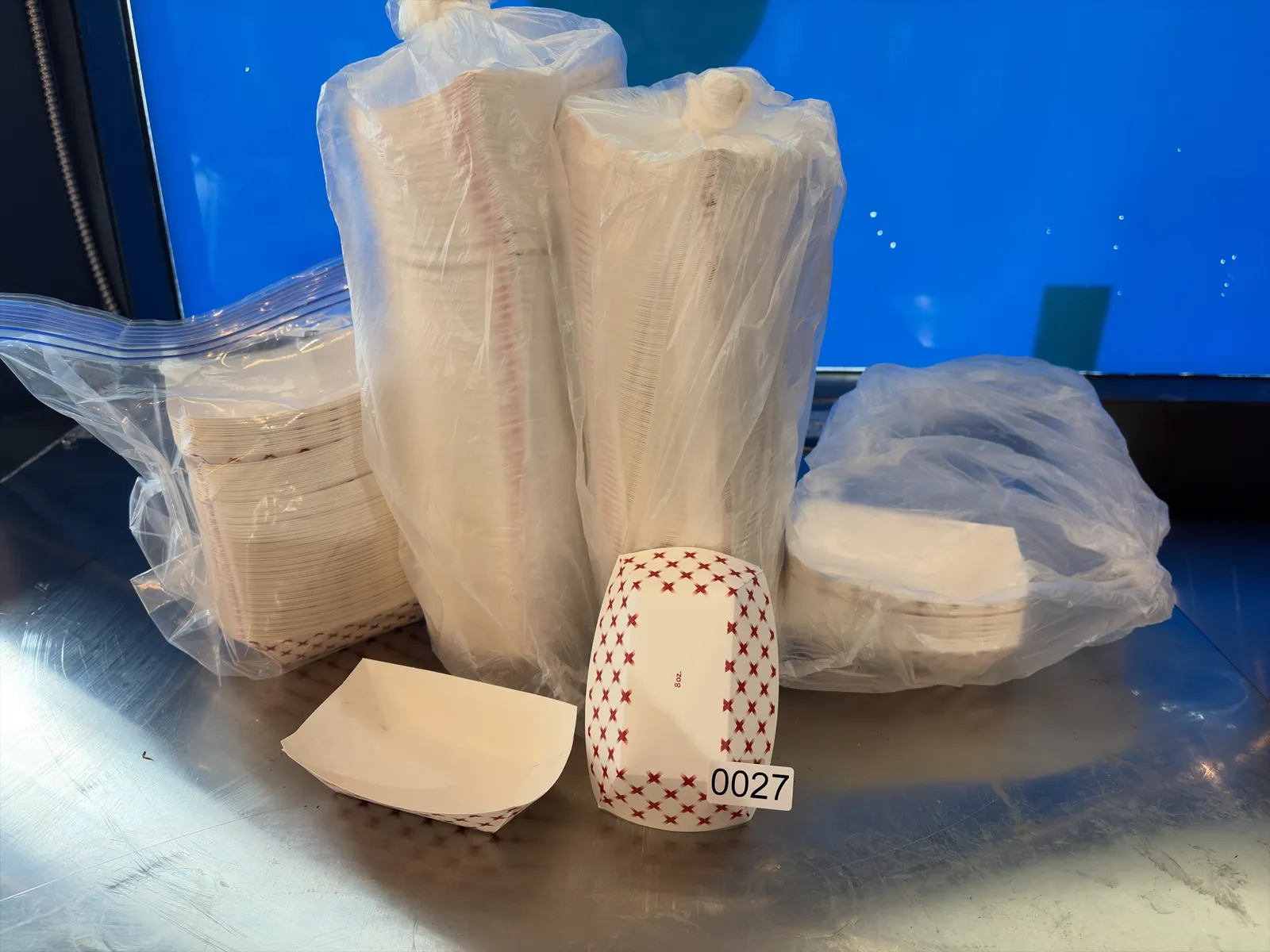 35x55-whitered-boat-trays-mpq40ucg