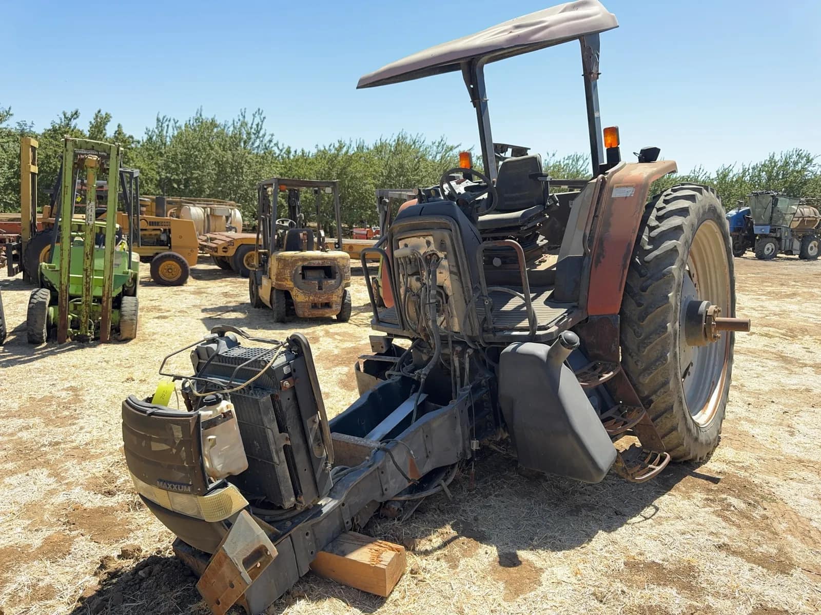 magnum-case-ih-mx100-tractor-for-parts-msgo9e07