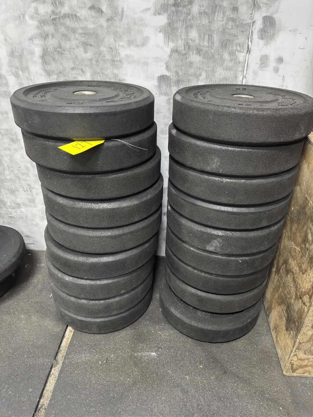 18-45lb-rogue-rubb-plate-weights-mpvrmpvp