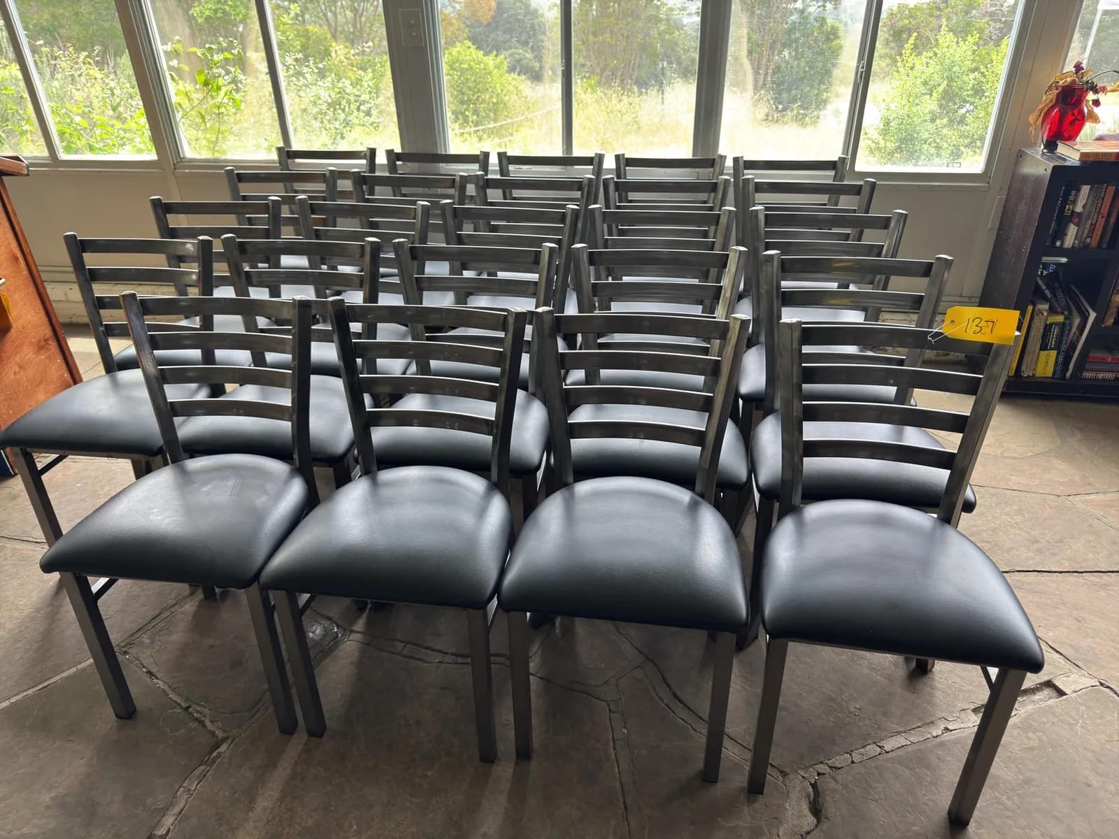 24-chairs-210f76