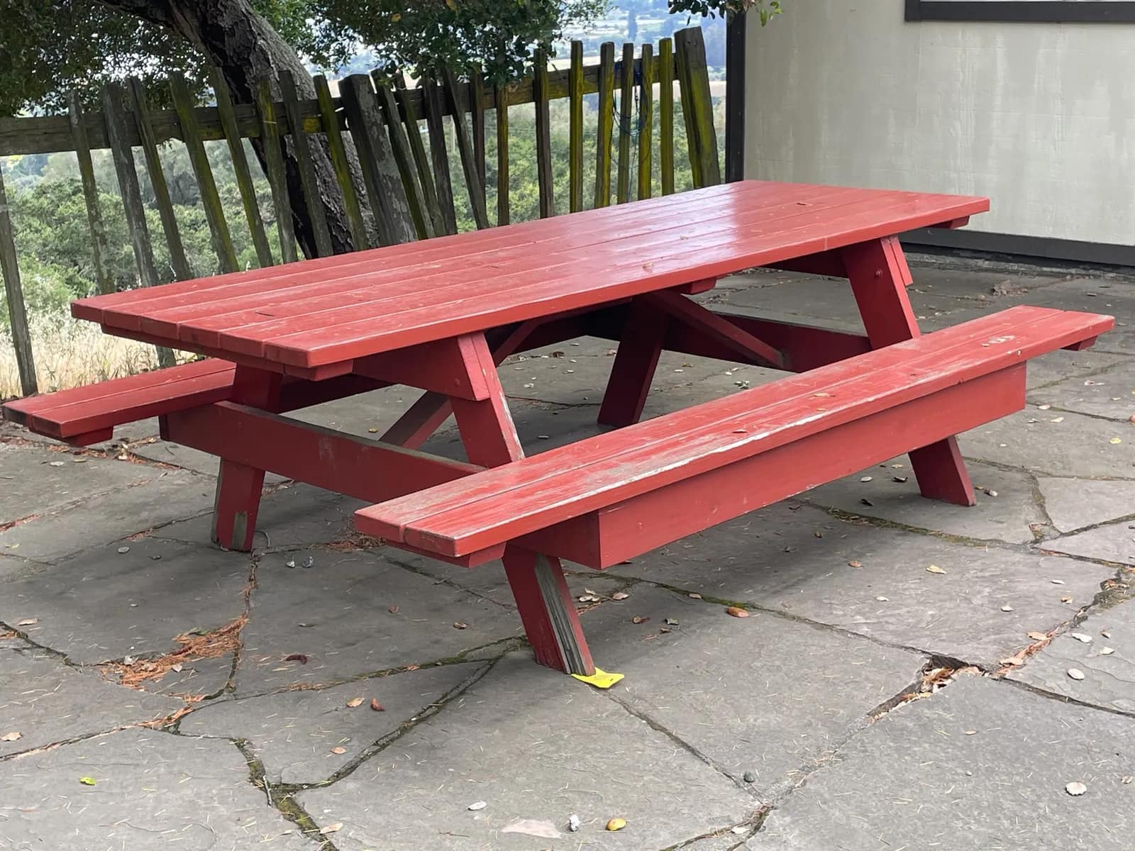 wooden-picnic-table-10315b