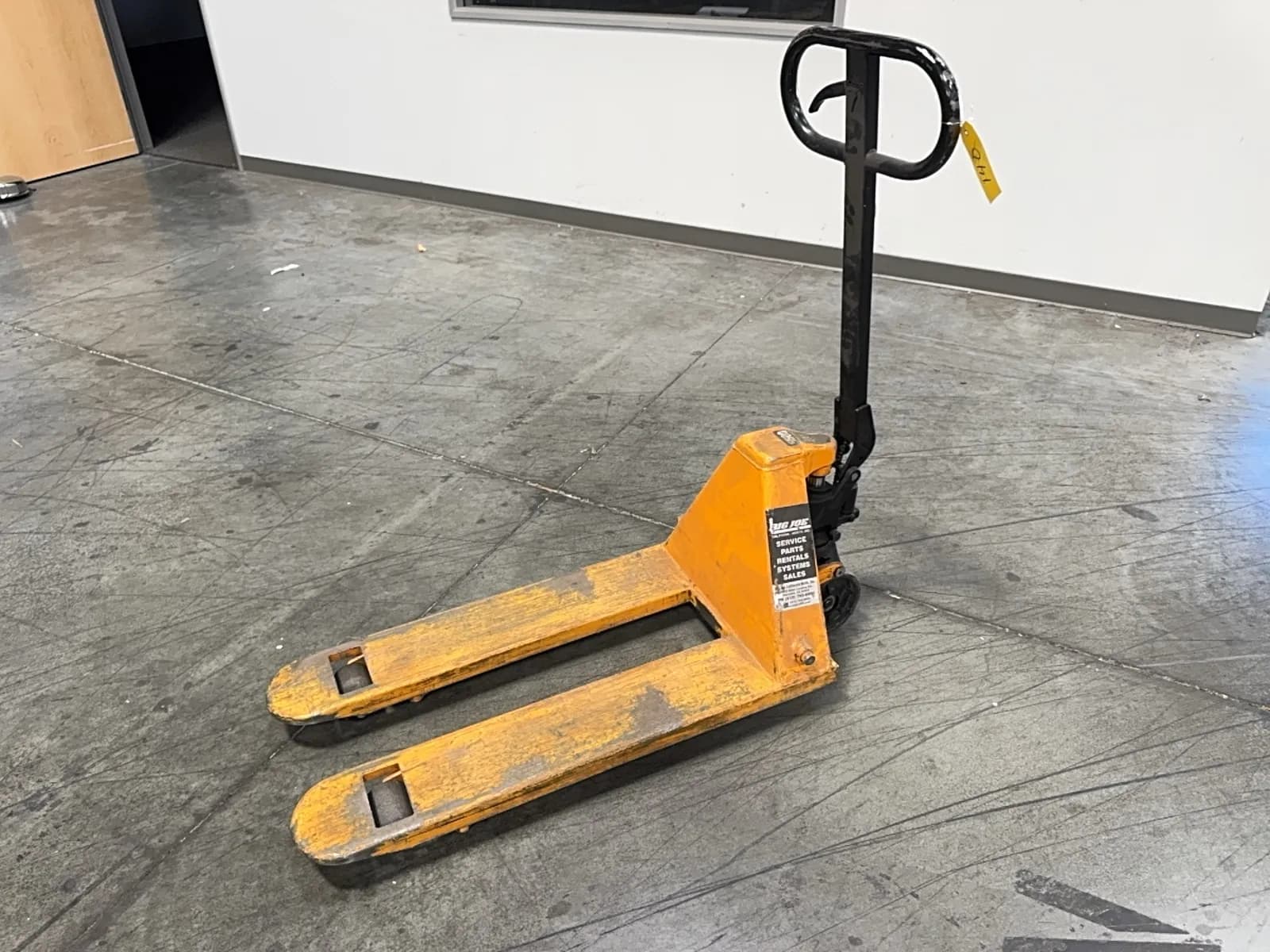 big-joe-5500lb-pallet-jack-d023d5