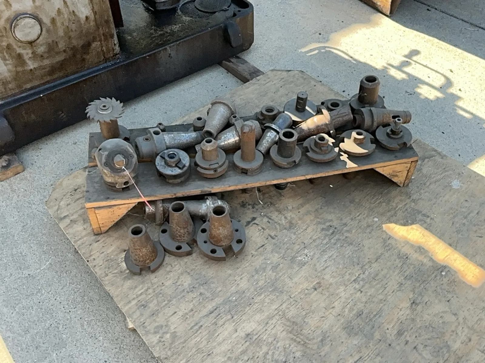 assorted-lathe-bits-1e9b93