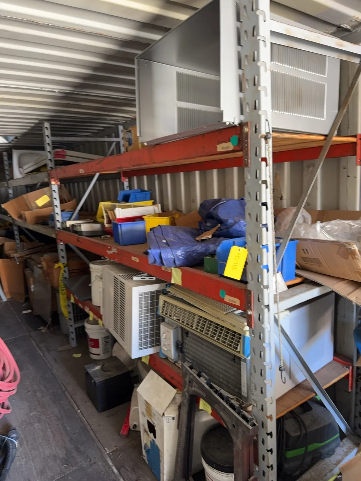 contents-of-pallet-racking-ac-units-tarps-tools-and-more-mrny2ayh