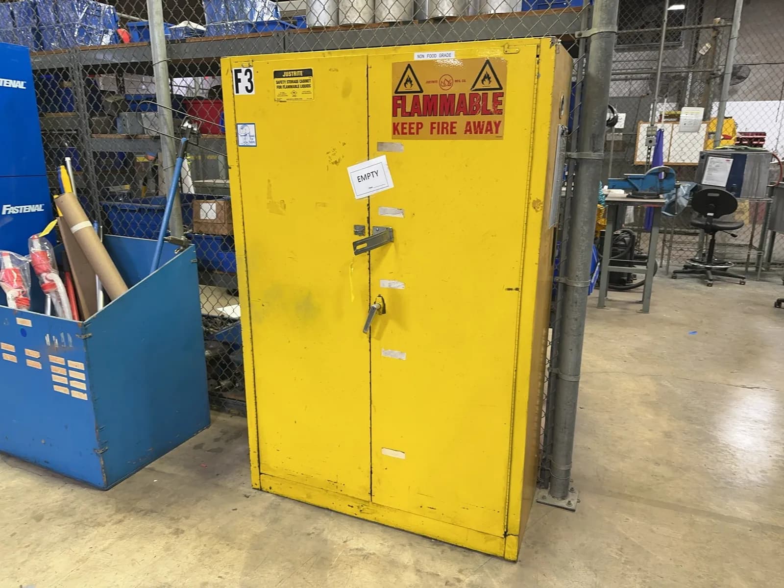 justrite-45-gallon-safety-storage-cabinet-mrl9f6k0