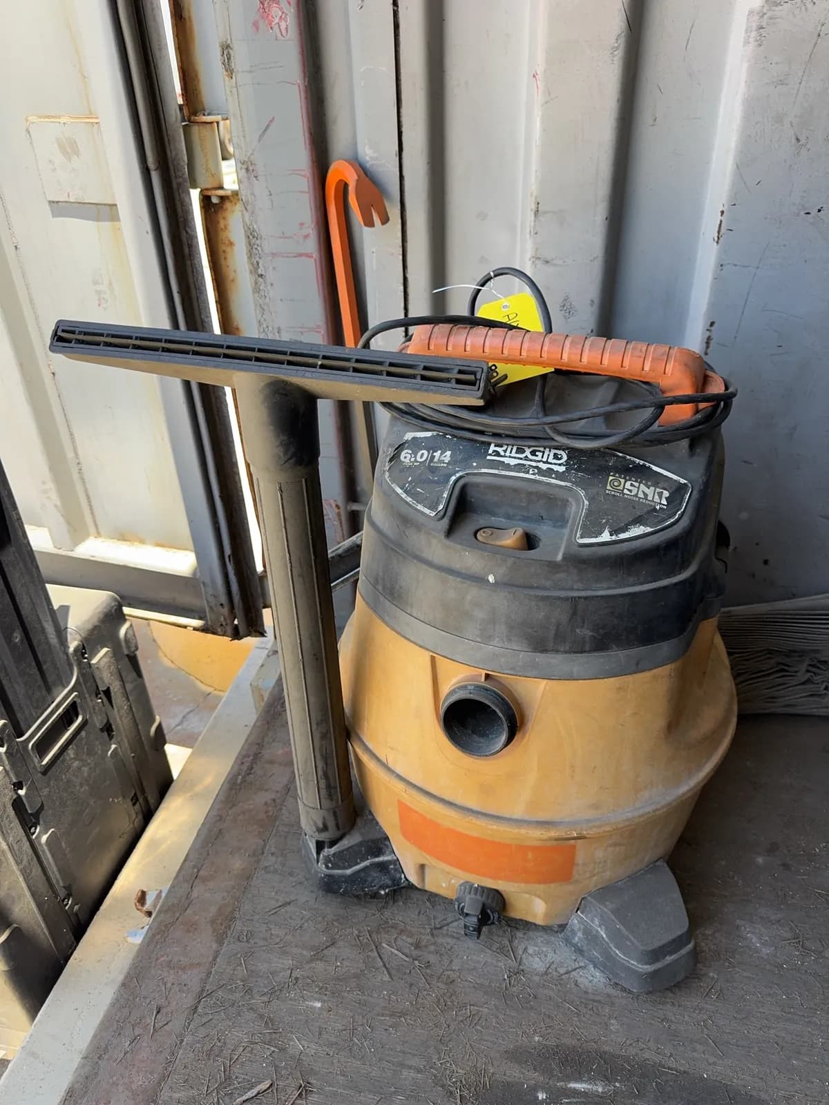 ridgid-14-gallon-shop-vac-8a8982