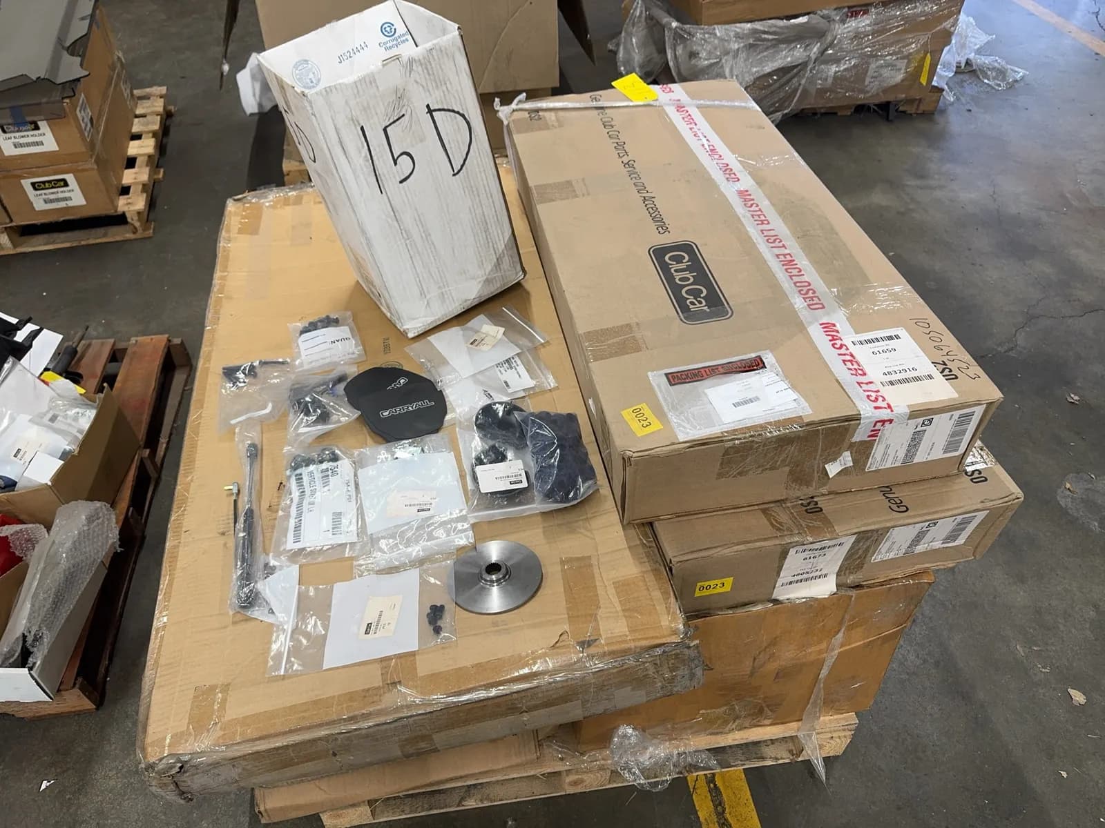 contents-of-pallet-club-car-parts-and-accessories-7c2921