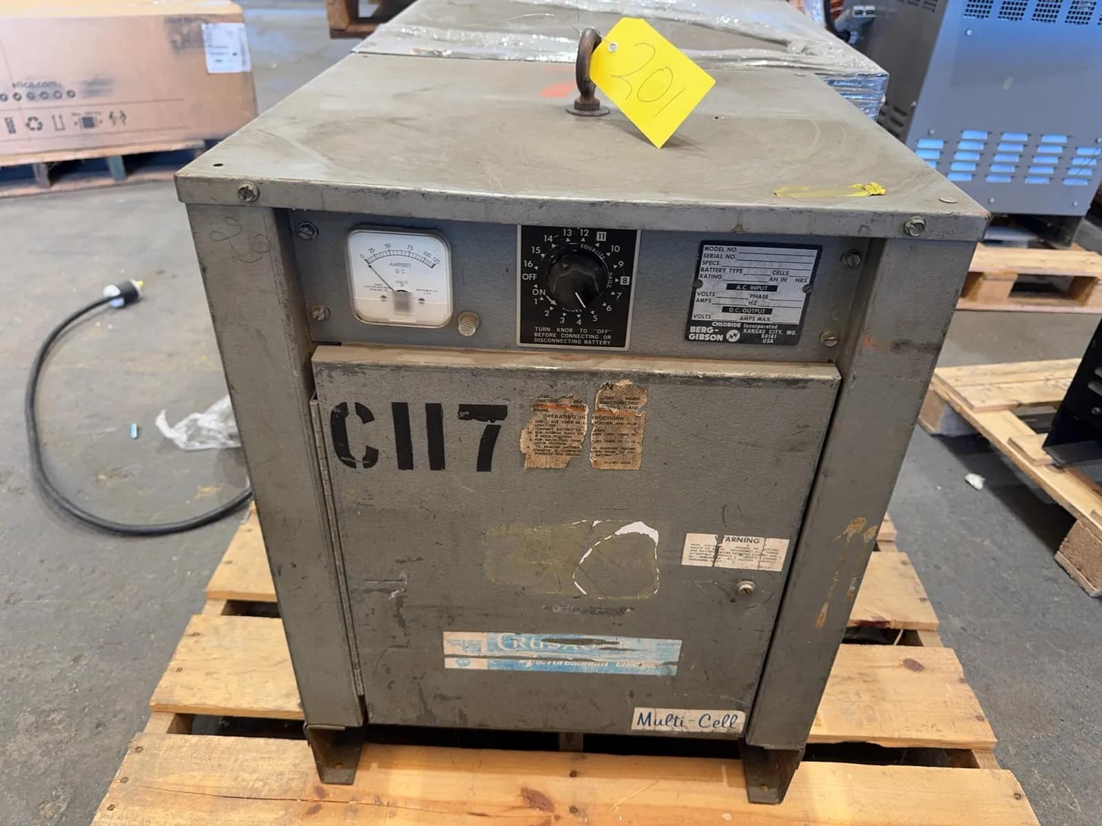 chloride-inc-berg-gibson-forklift-battery-charger-bbbb26