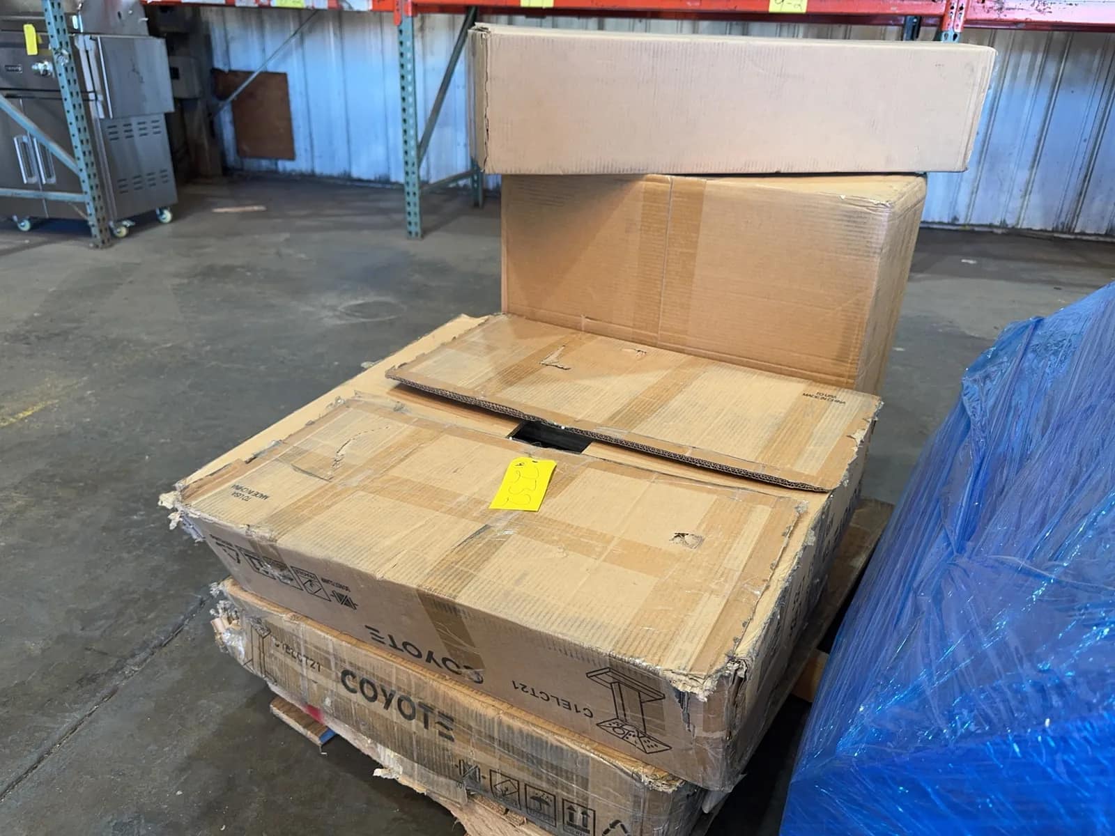 contents-of-pallet-2-coyote-grill-pedestals-for-portable-electric-grill-c1elct21-36-handle-kit-for-french-door-refrigerator-hk36masfdx-pull-out-drawer-for-laundry-hps5323w-retail-price-300-ms9g7mol