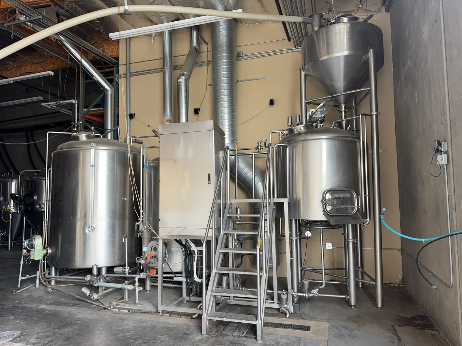 brewhouse-unknown-manufacturer-f1330d