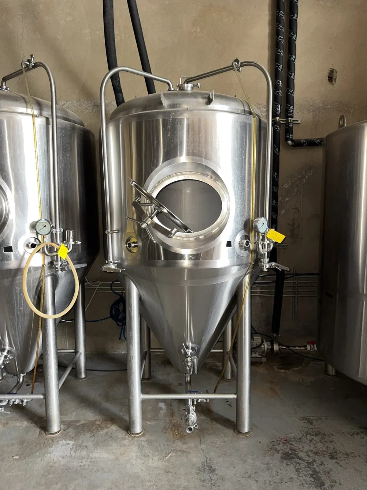 stainless-steel-tank-3bebe2