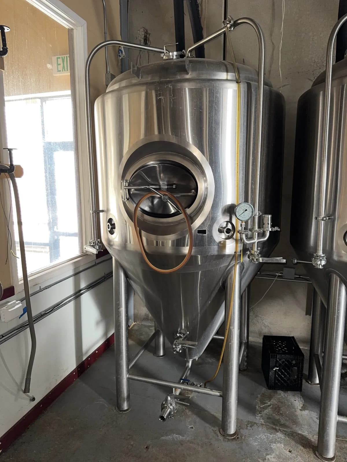 stainless-steel-tank-0105-1783983627810-mrjtsh0i