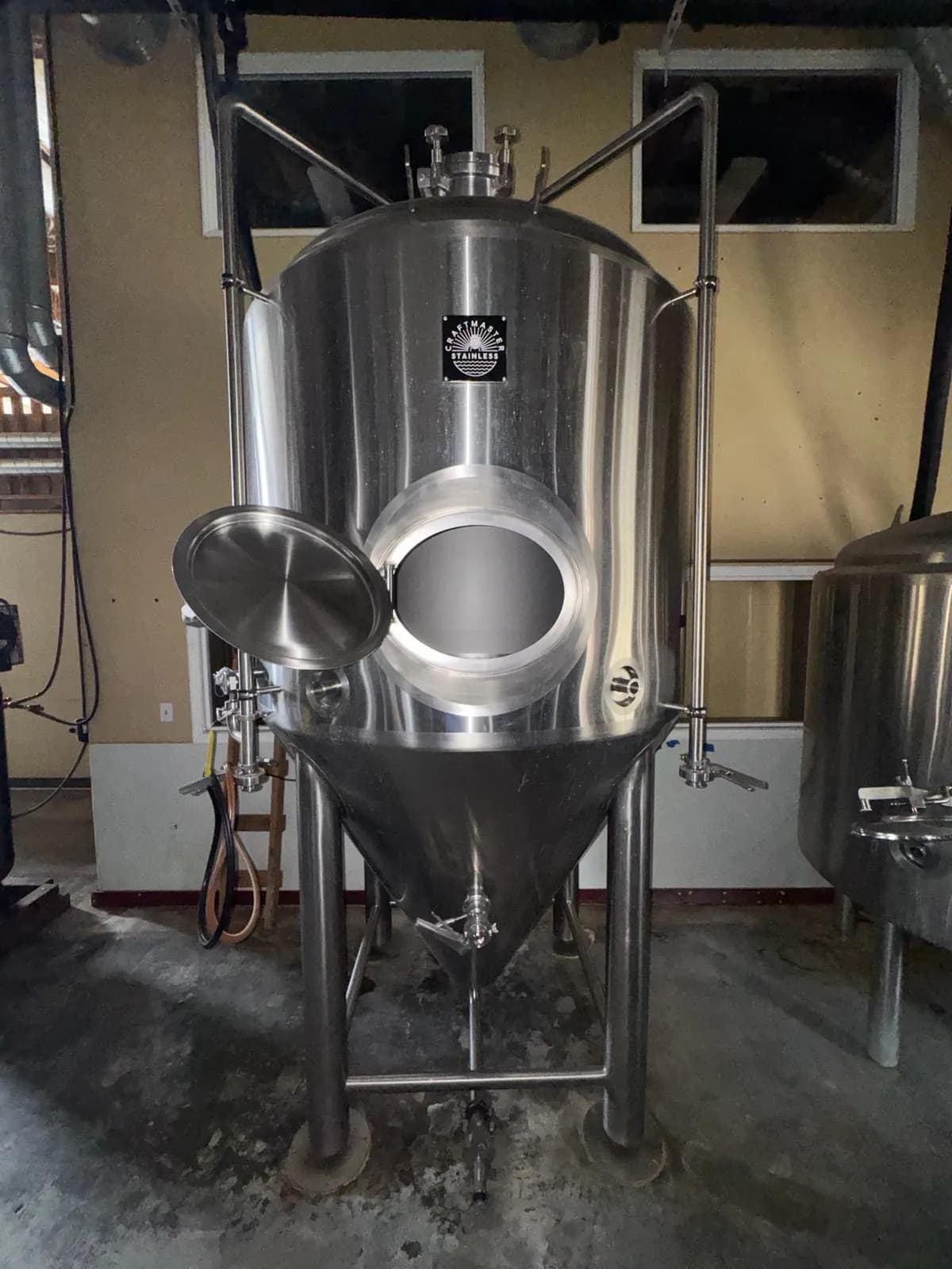 craftmaster-stainless-tank-6718f6