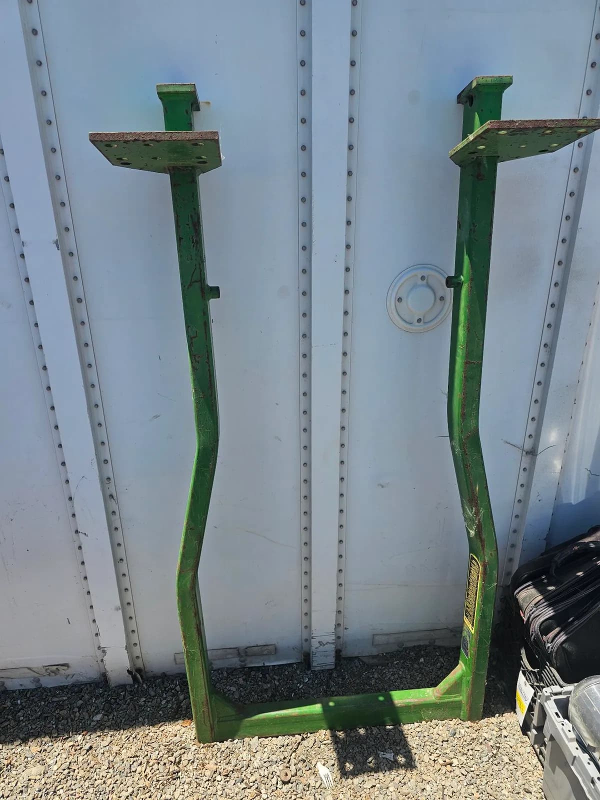 john-deere-rops-attachment-ms82einp