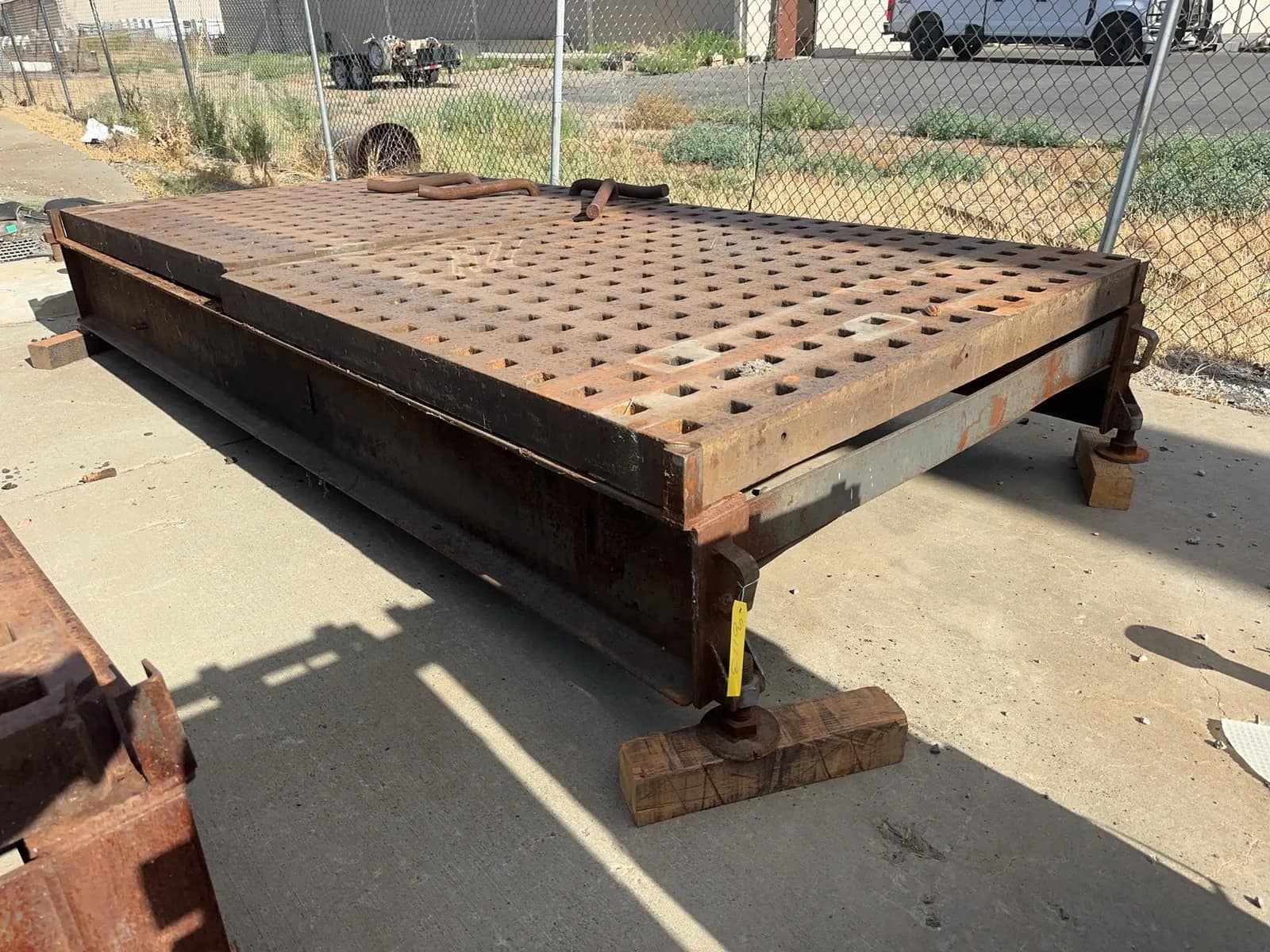 acorn-style-welding-table-5x10-mrz59hii