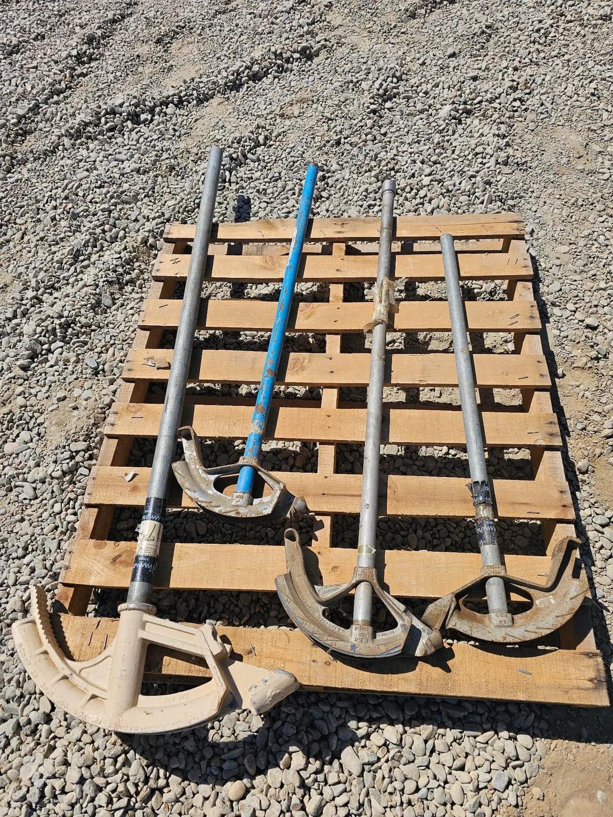 assorted-pipe-benders-9b7350