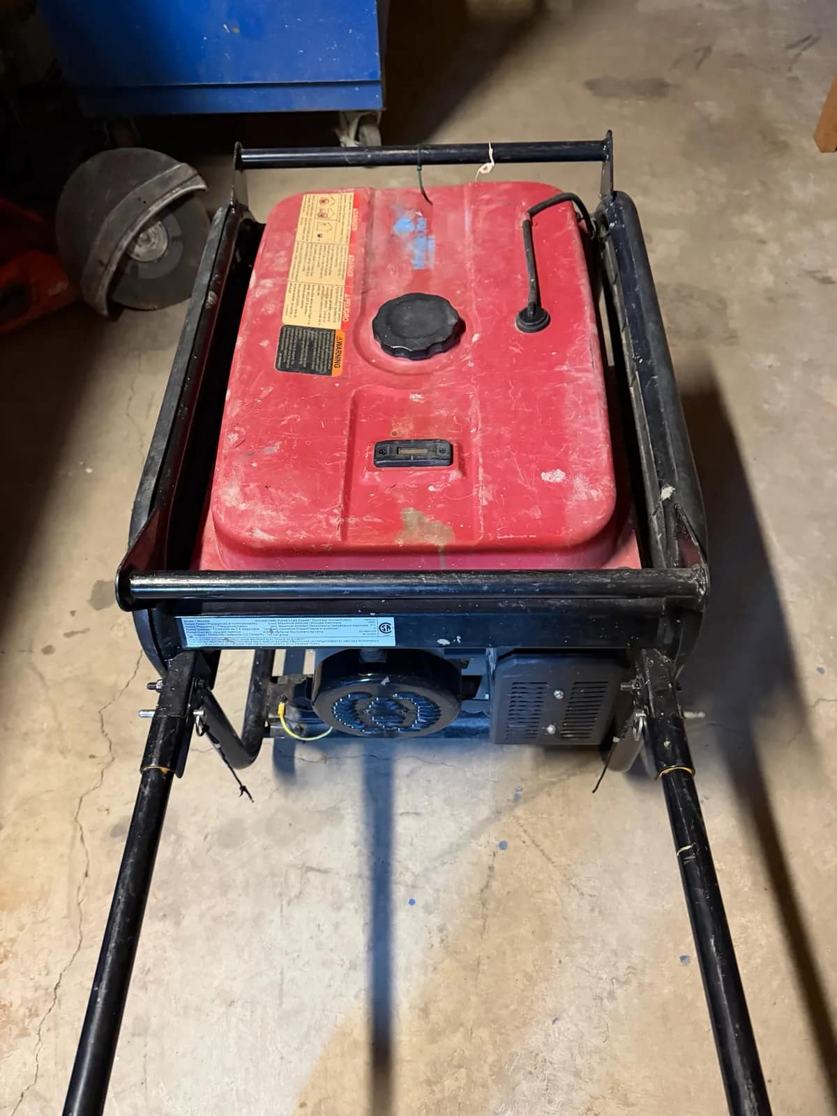 choremaster-6000-portable-generator-with-fuel-tank-and-wheels-ms69curj