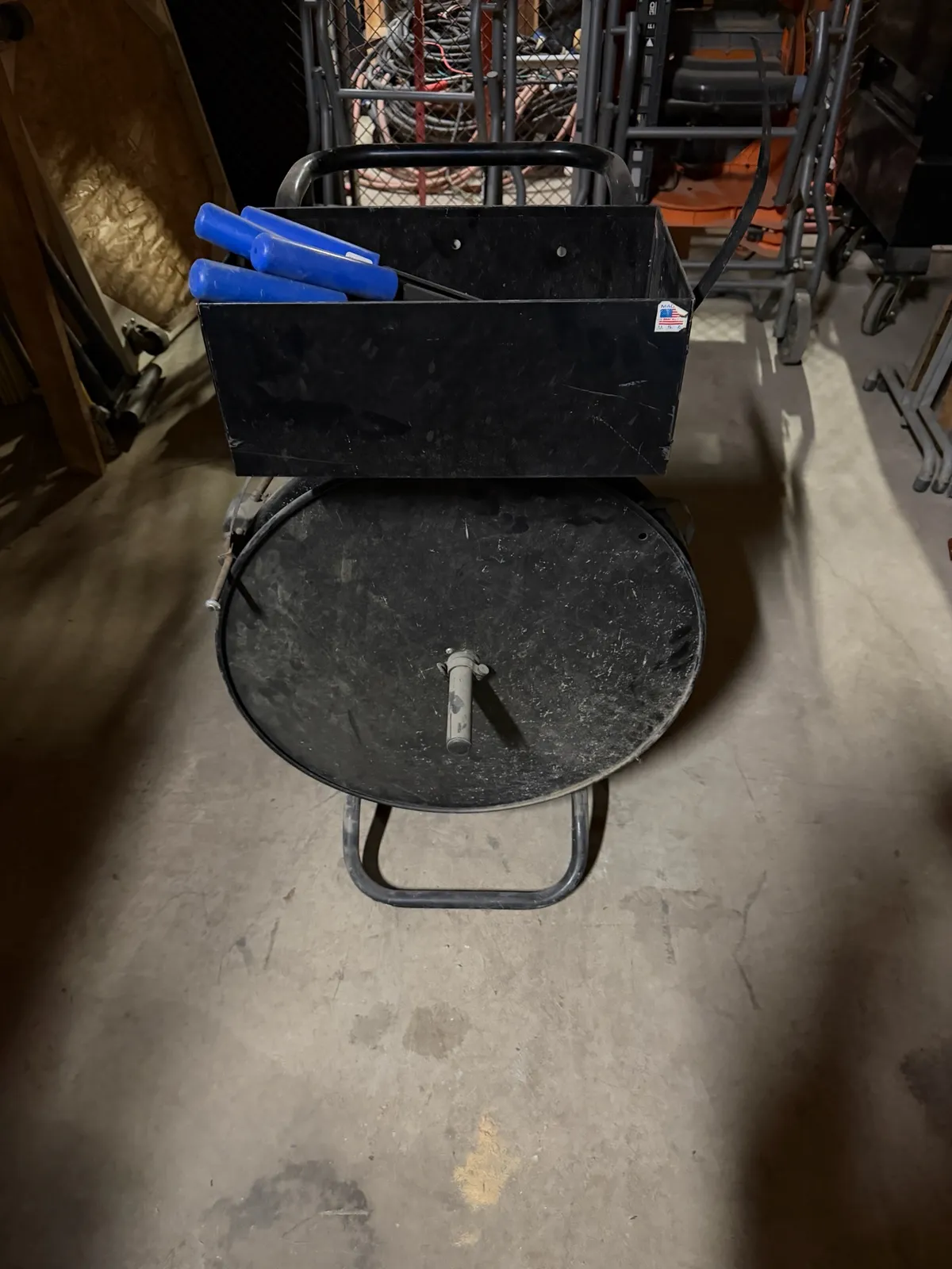 steel-strapping-tool-and-cart-msz1patq