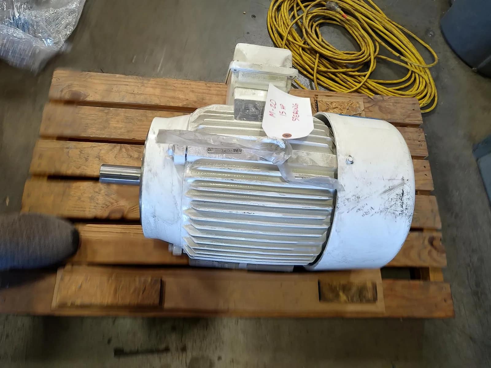 m20-sterling-electric-motor-15hp-mt0jielq