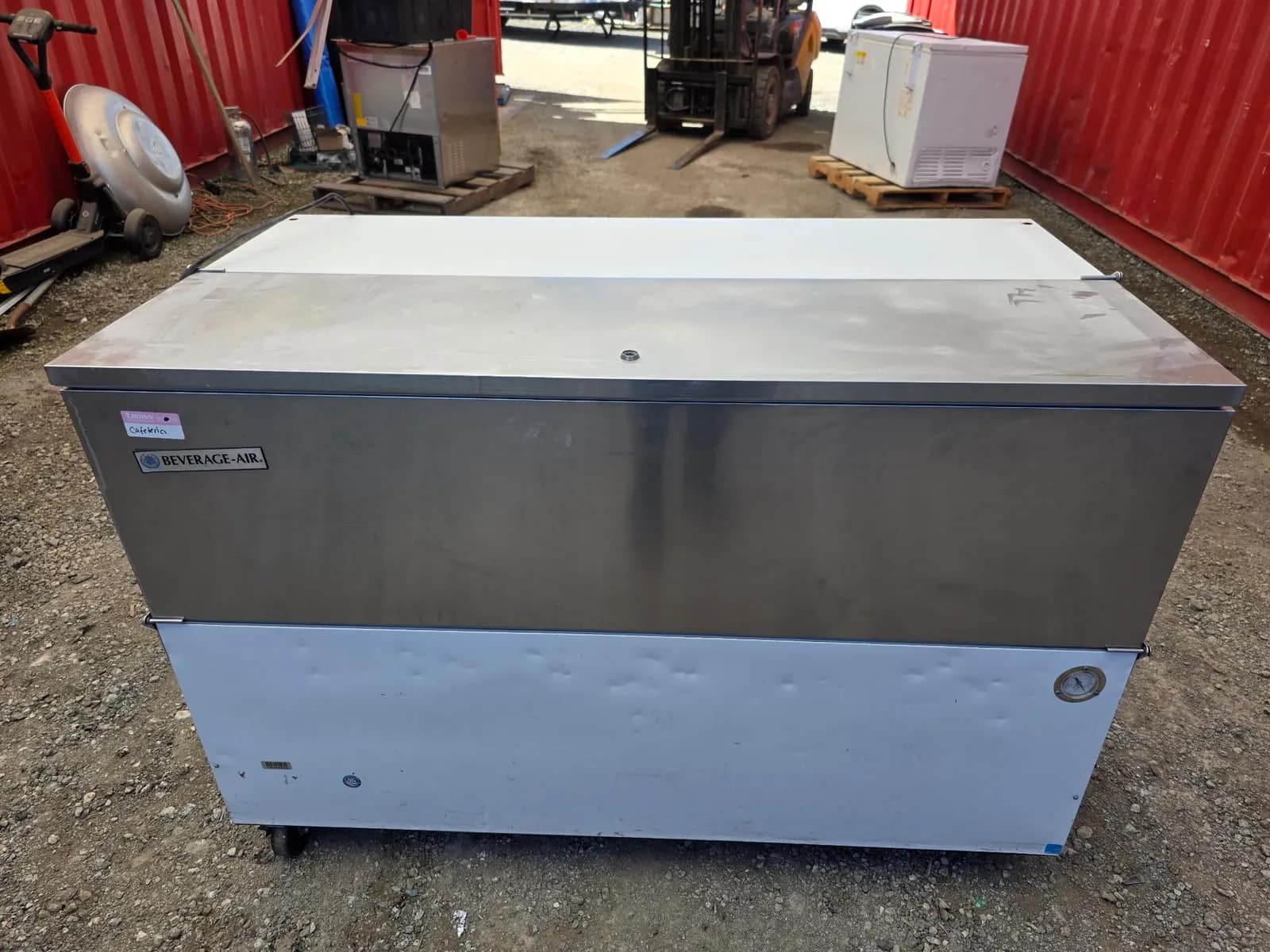 beverage-air-sm58n-w-normal-temp-single-access-milk-cooler-mobile-db8860