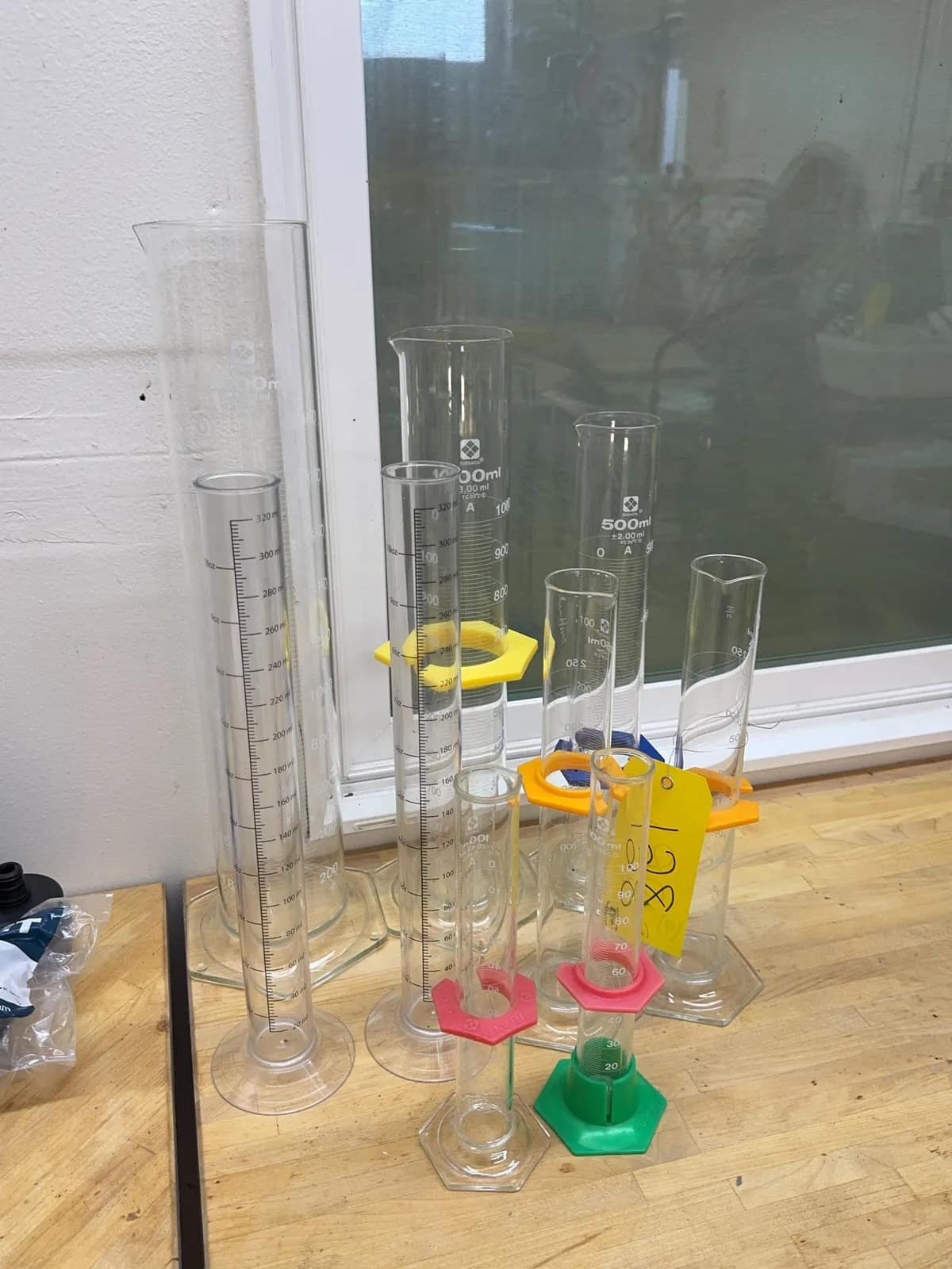 9-assorted-sibata-glass-and-plastic-graduated-cylinders-with-collars-d4c1ed