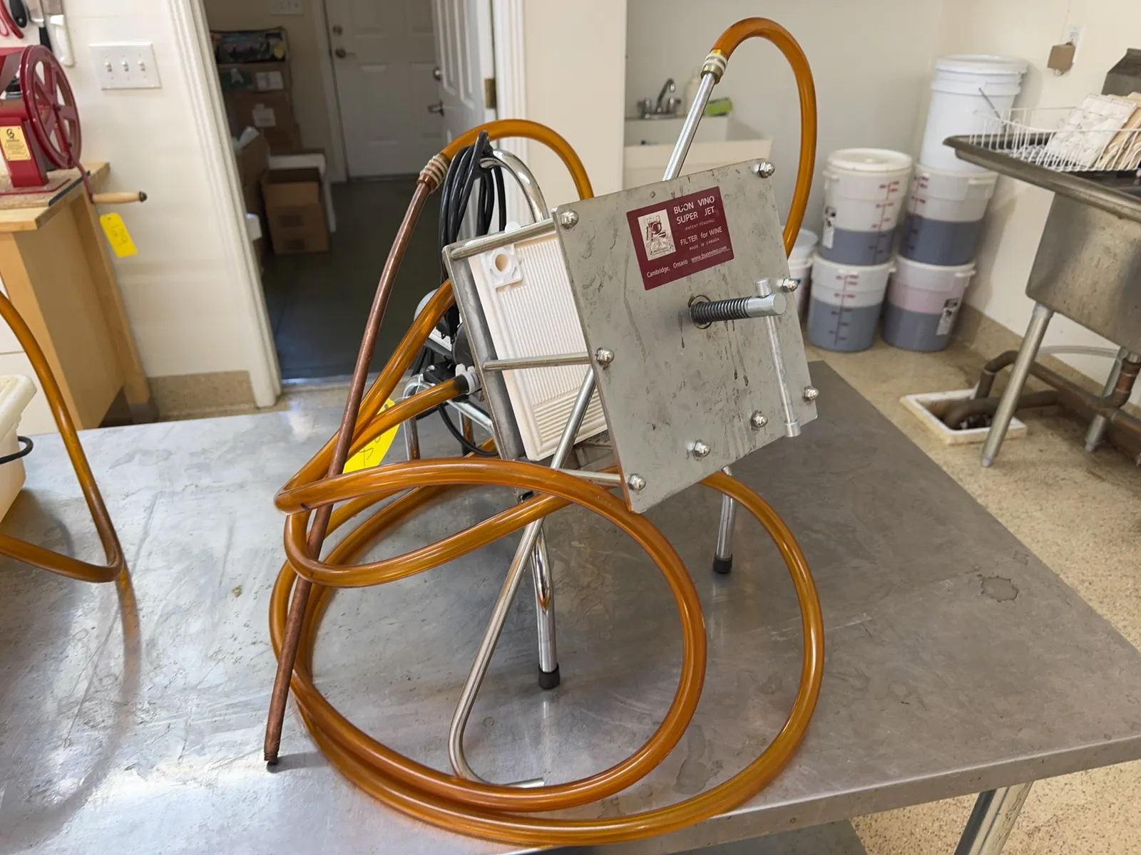 buon-vino-super-jet-6-plate-filtration-system-with-flojet-pump-8eb71d