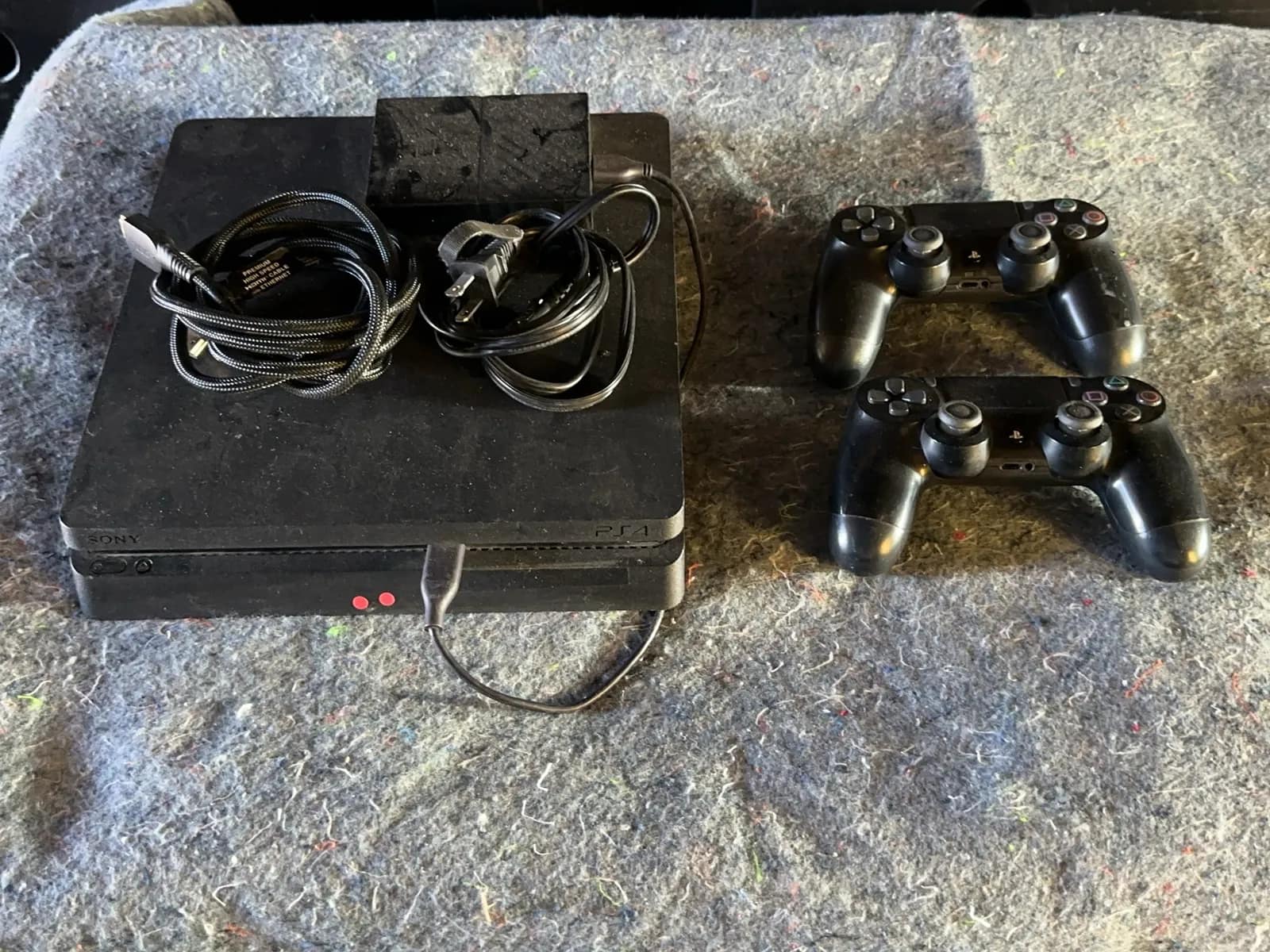 ps4-console-with-2-controllers-and-cables-included-55b749
