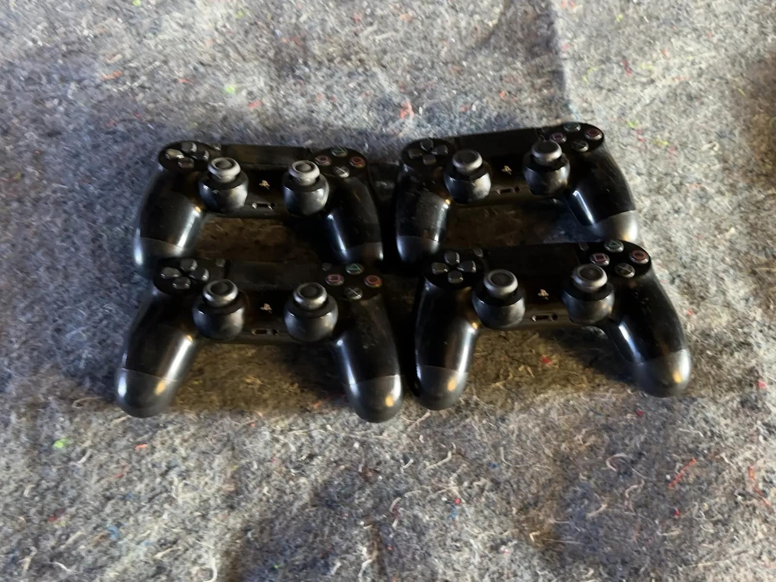 4-ps4-controllers-fcd51a