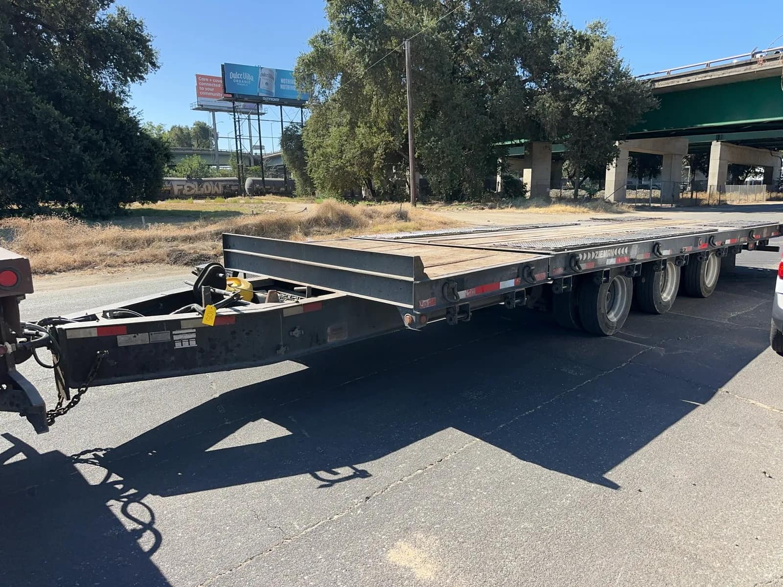 2017-zieman-30-tilt-bed-trailer-msxkb9yr