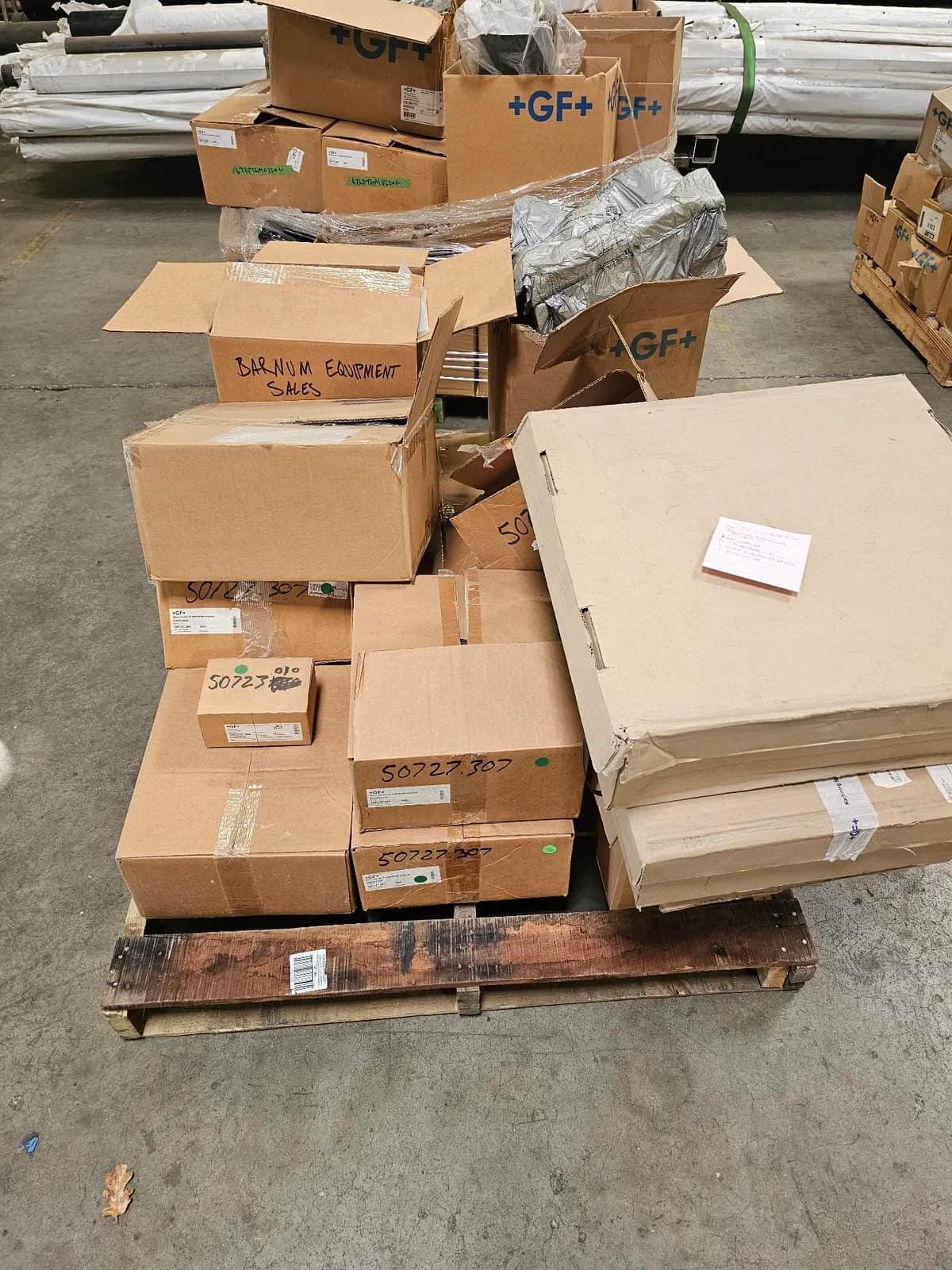 pallet-of-gf-valve-parts-msz29538