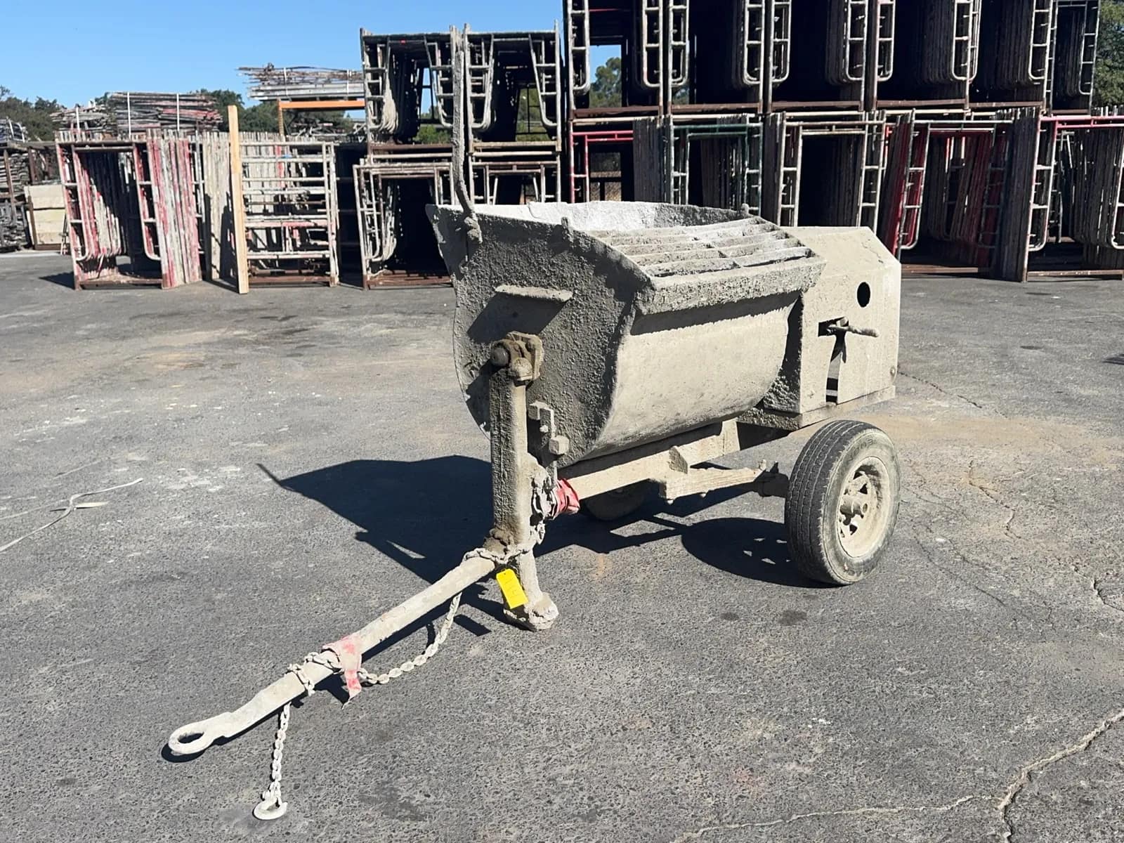 stucco-mixing-trailer-aa9916