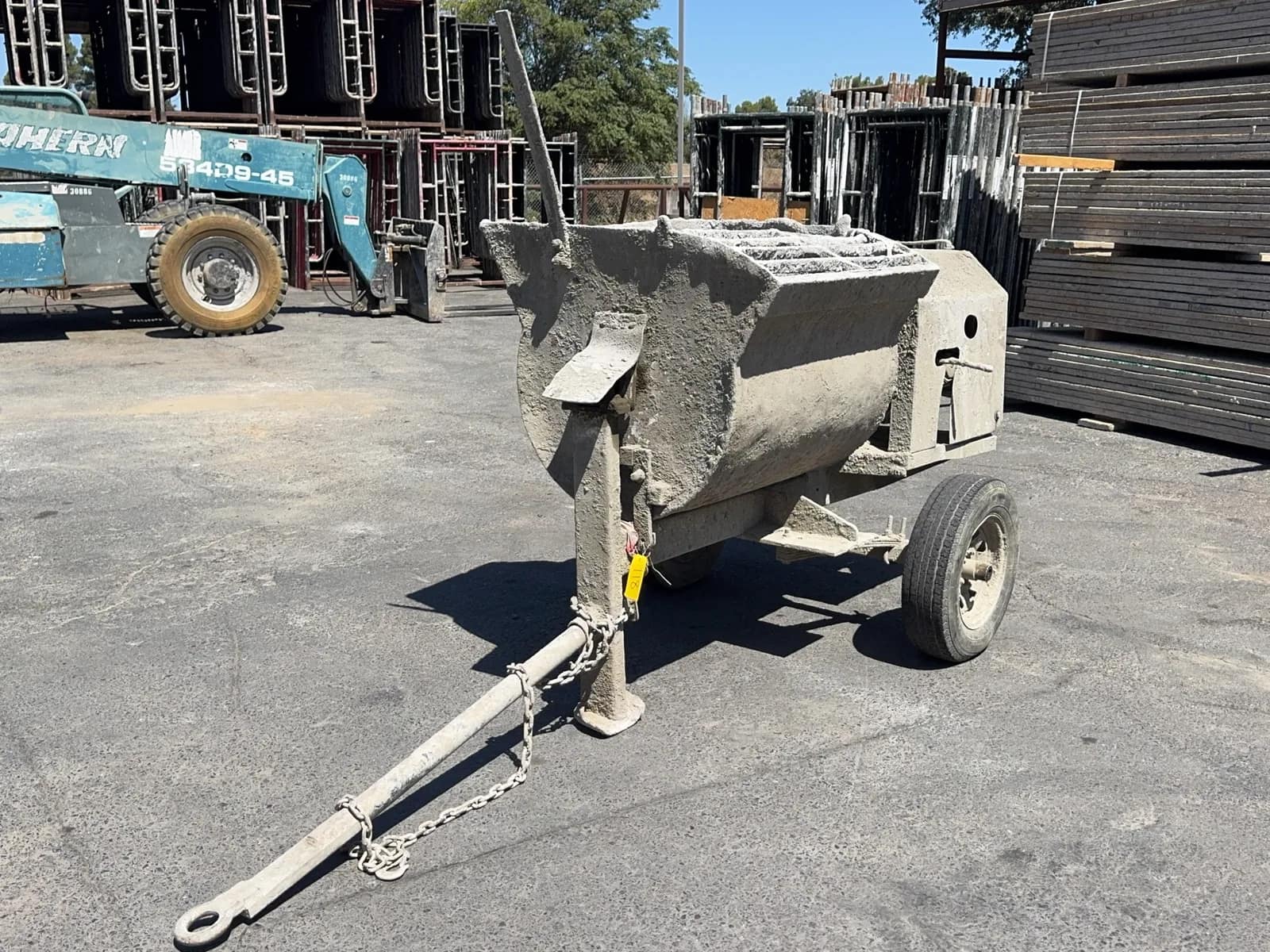 stucco-mixing-trailer-c6c296