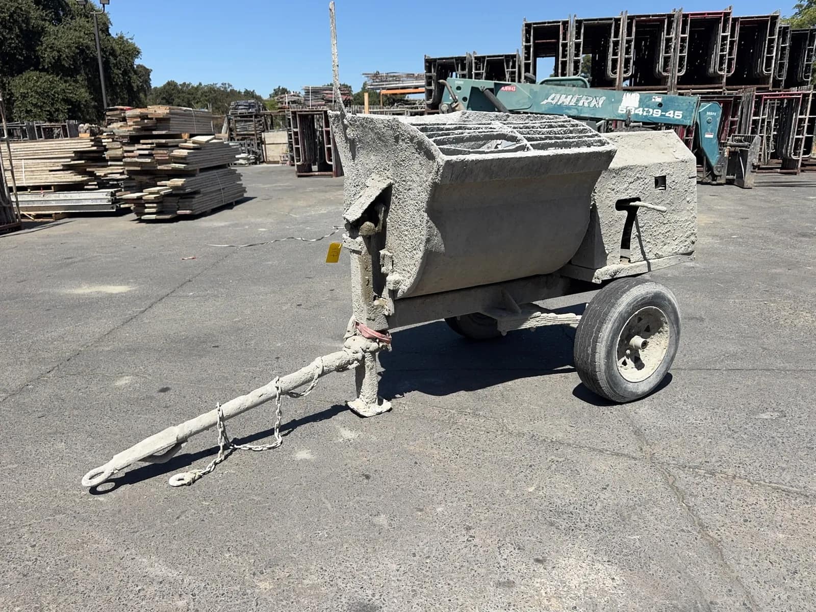 stucco-mixing-trailer-8b2ec7