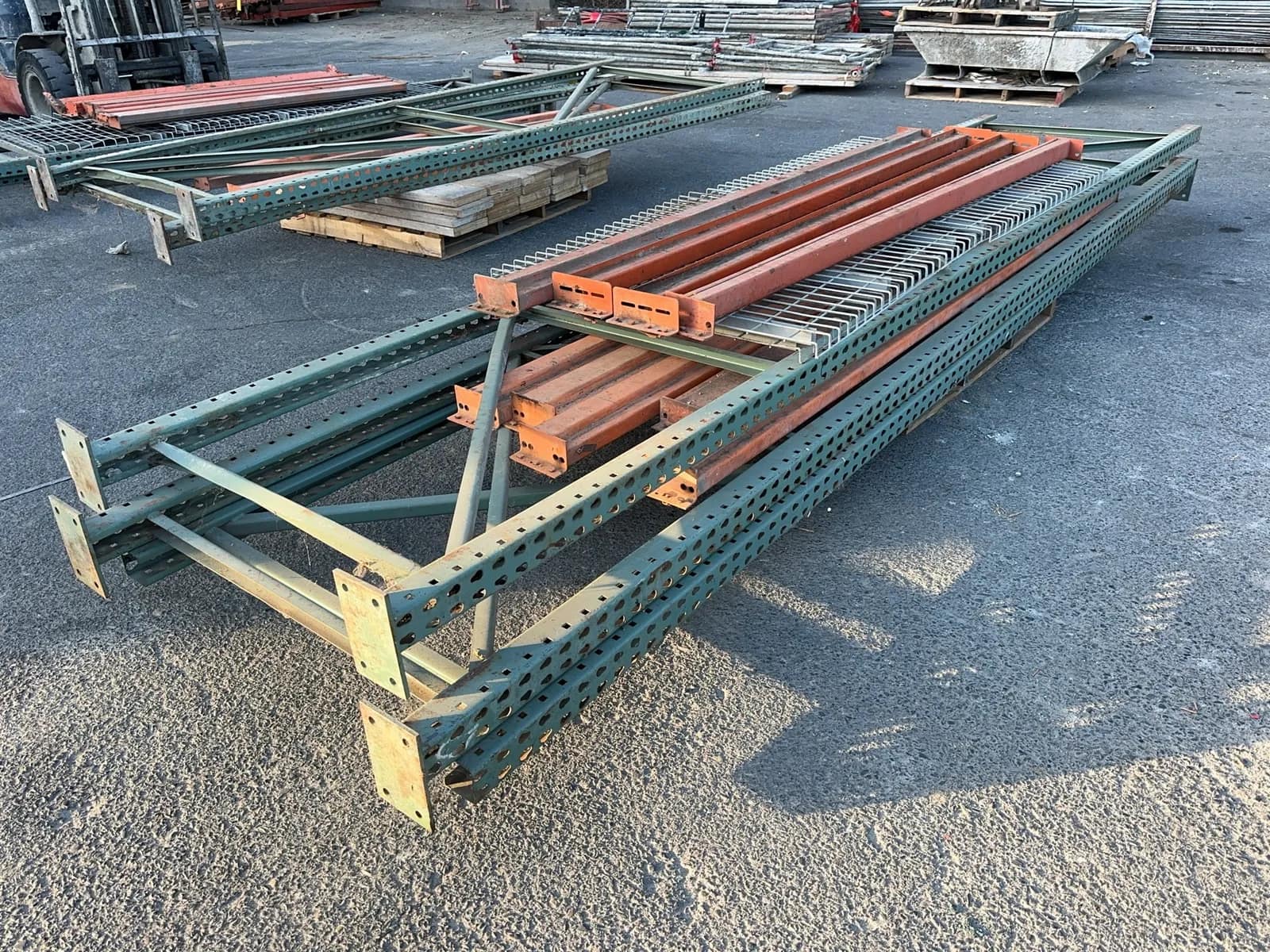 2-sections-of-16-pallet-racking-8986be