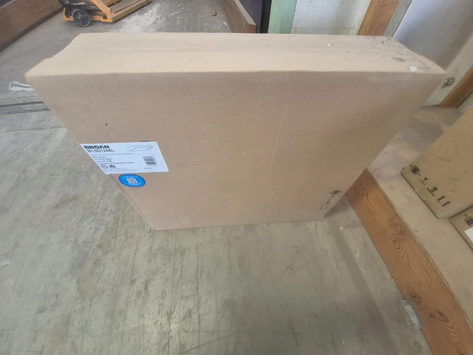 1-broan-black-24-range-hood-d98c53