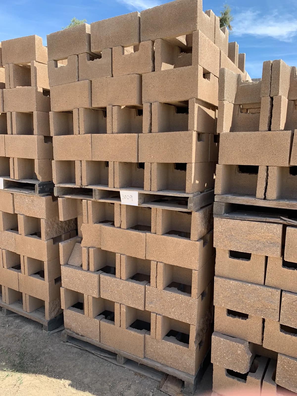 2-pallets-of-12x8x16-s1s-oebb-tan-mt20mo39