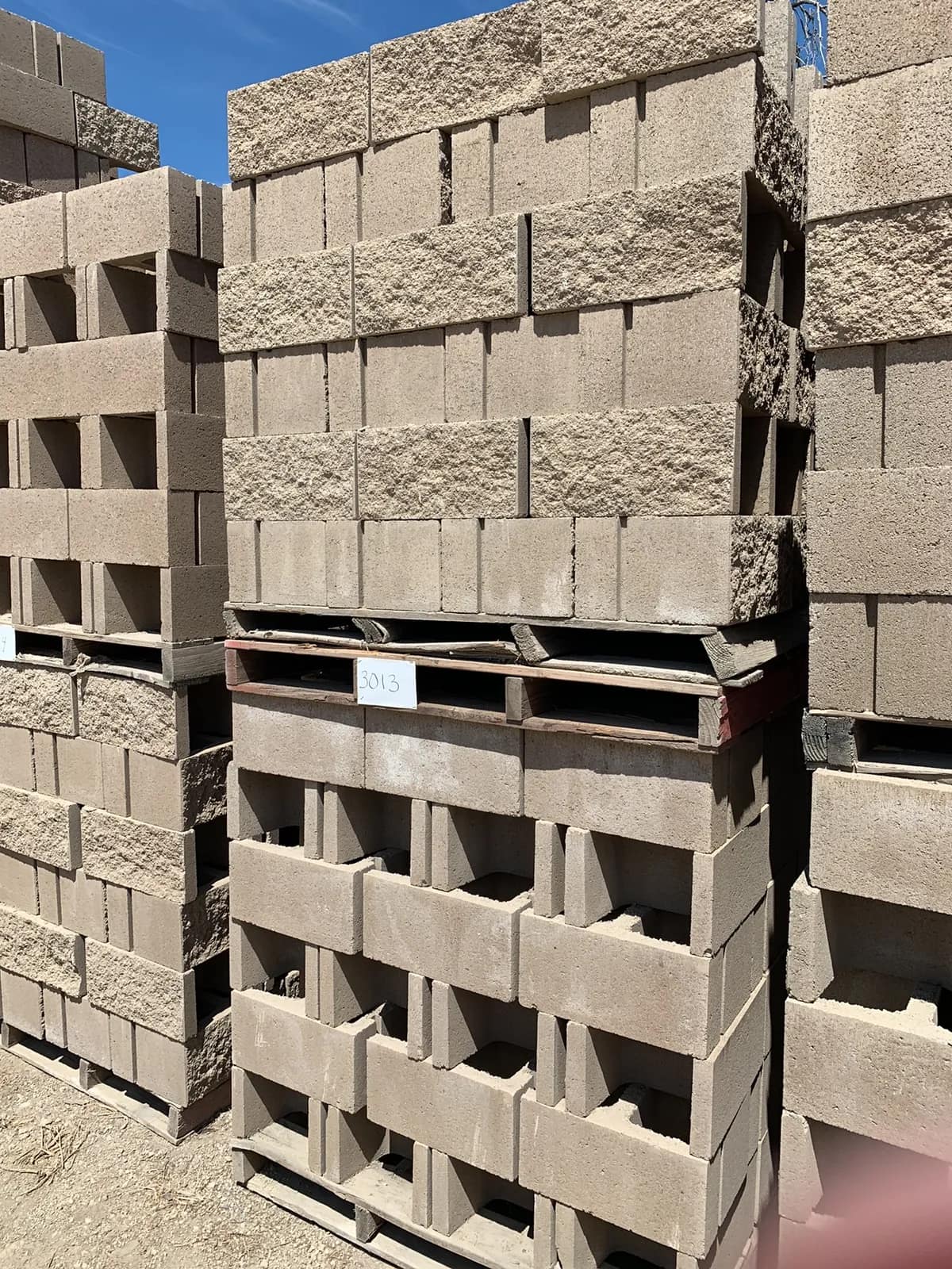 2-pallets-of-12x8x16-s1s-oe-std-tan-08788e