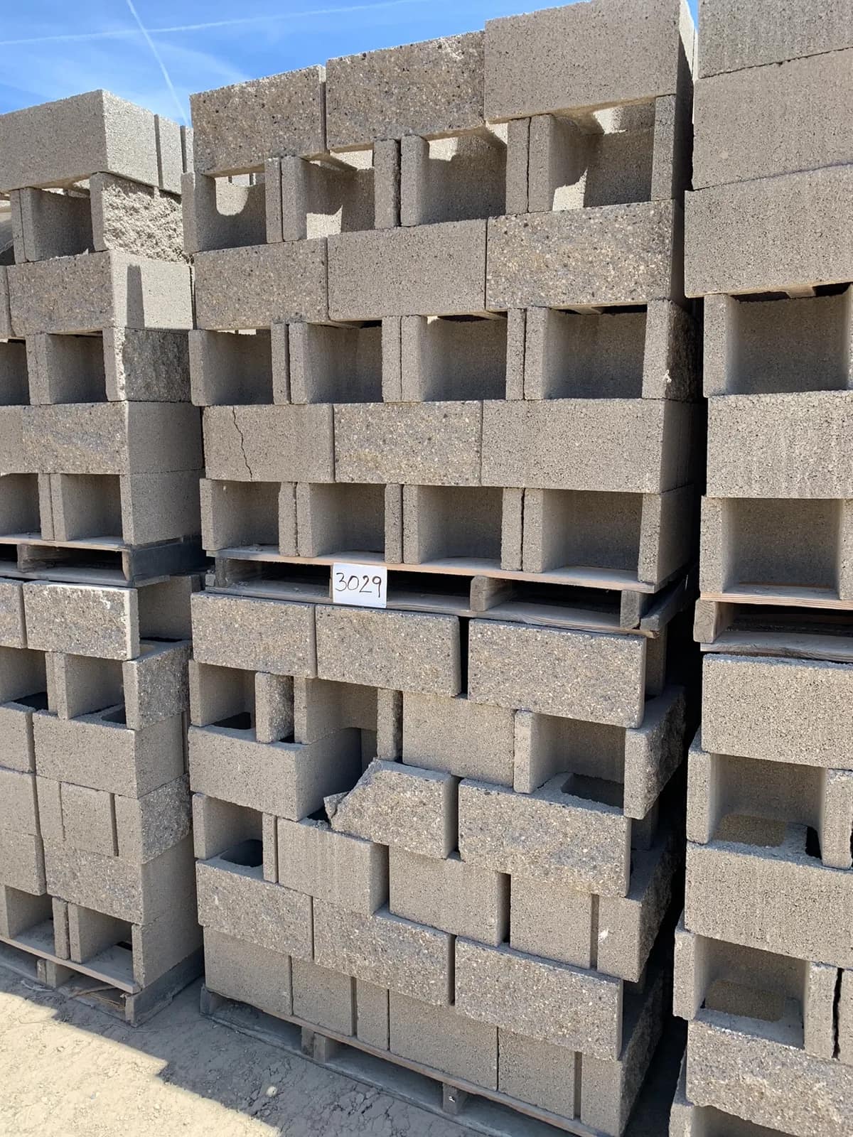 2-pallets-12x8x16-s1s-oe-std-tan-9b0e0e
