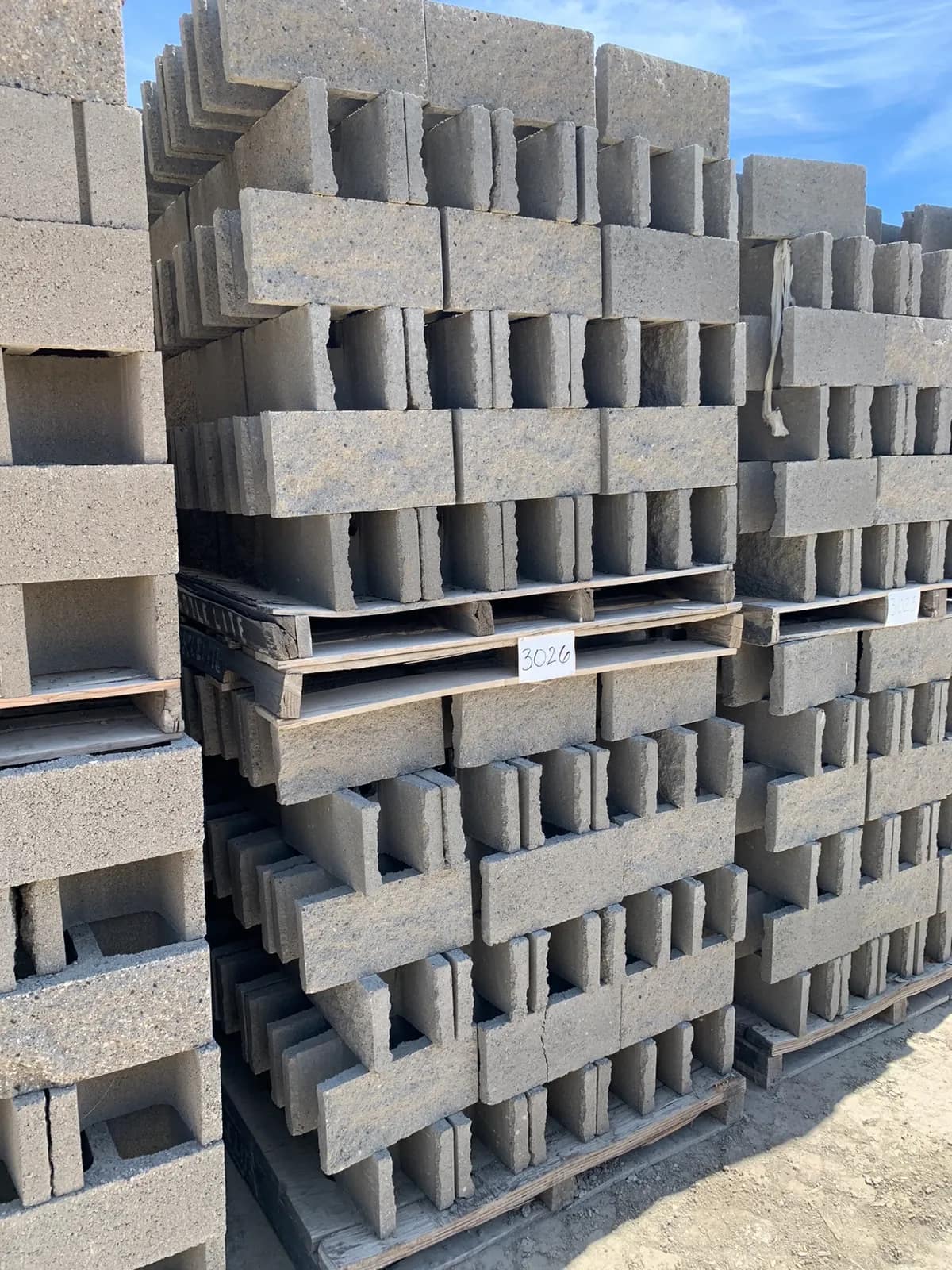 2-pallets-8x8x16-s1s-oebb-gray-17cc39
