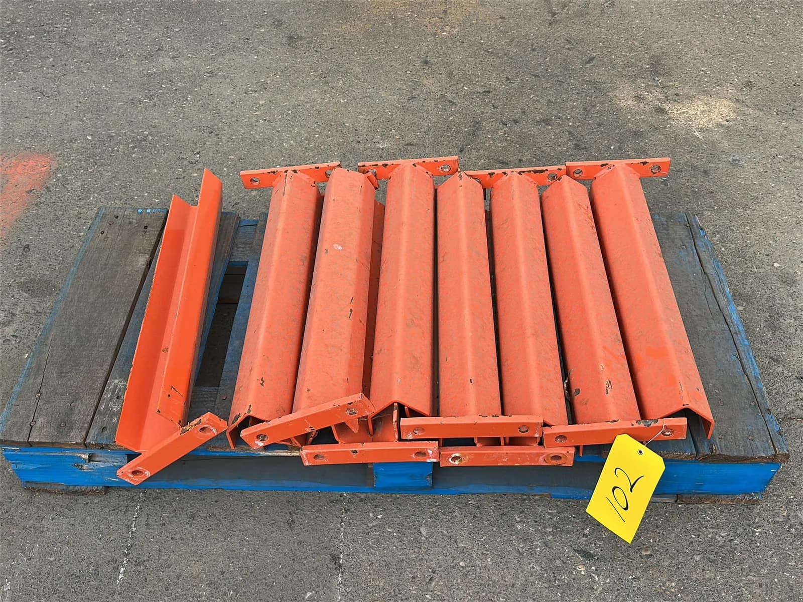 11-24-upright-guards-5316b2