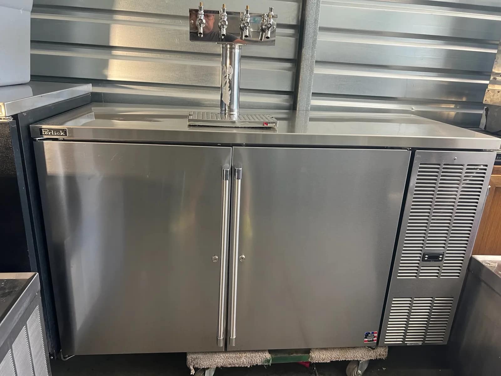 perlick-stainless-steel-commercial-kegerator-with-four-taps-25059e