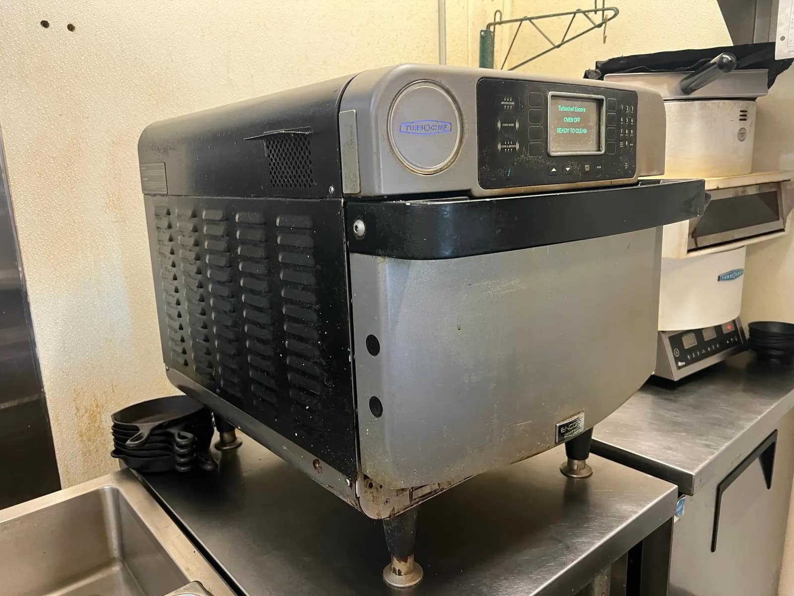 encore-commercial-convection-oven-with-digital-controls-23cf38