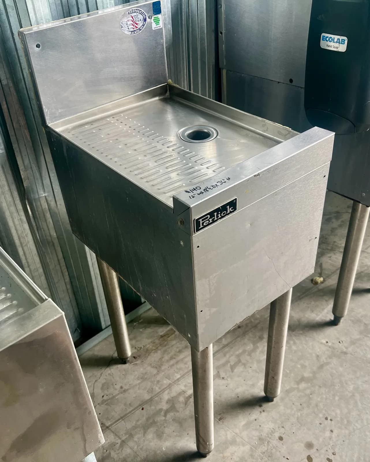 perlick-bar-drainboard-stainless-steel-commercial-d68775