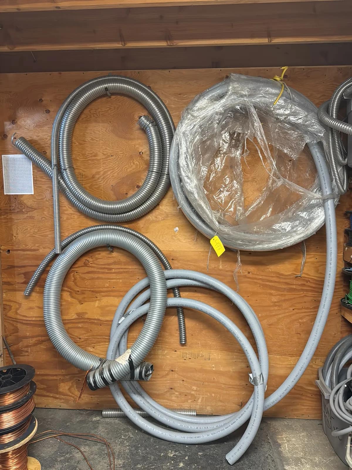 contents-of-wall-assorted-conduit-cfa319