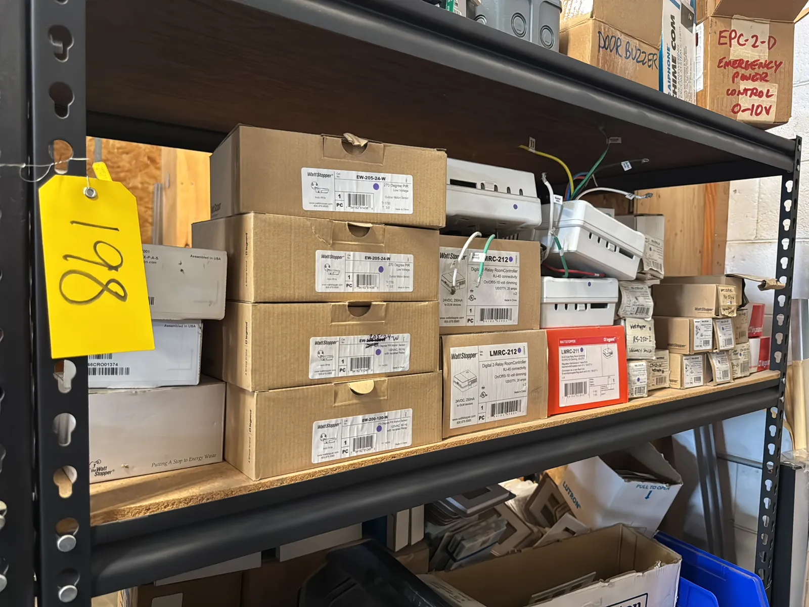 contents-of-1-shelf-watt-stopper-crestron-lutron-controllers-sensors-switches-and-more-mu94yk7w