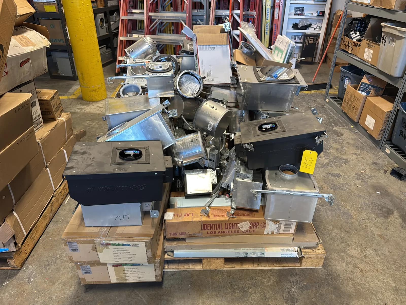 contents-of-pallet-area-lights-halo-fixtures-and-exit-signs-265e35