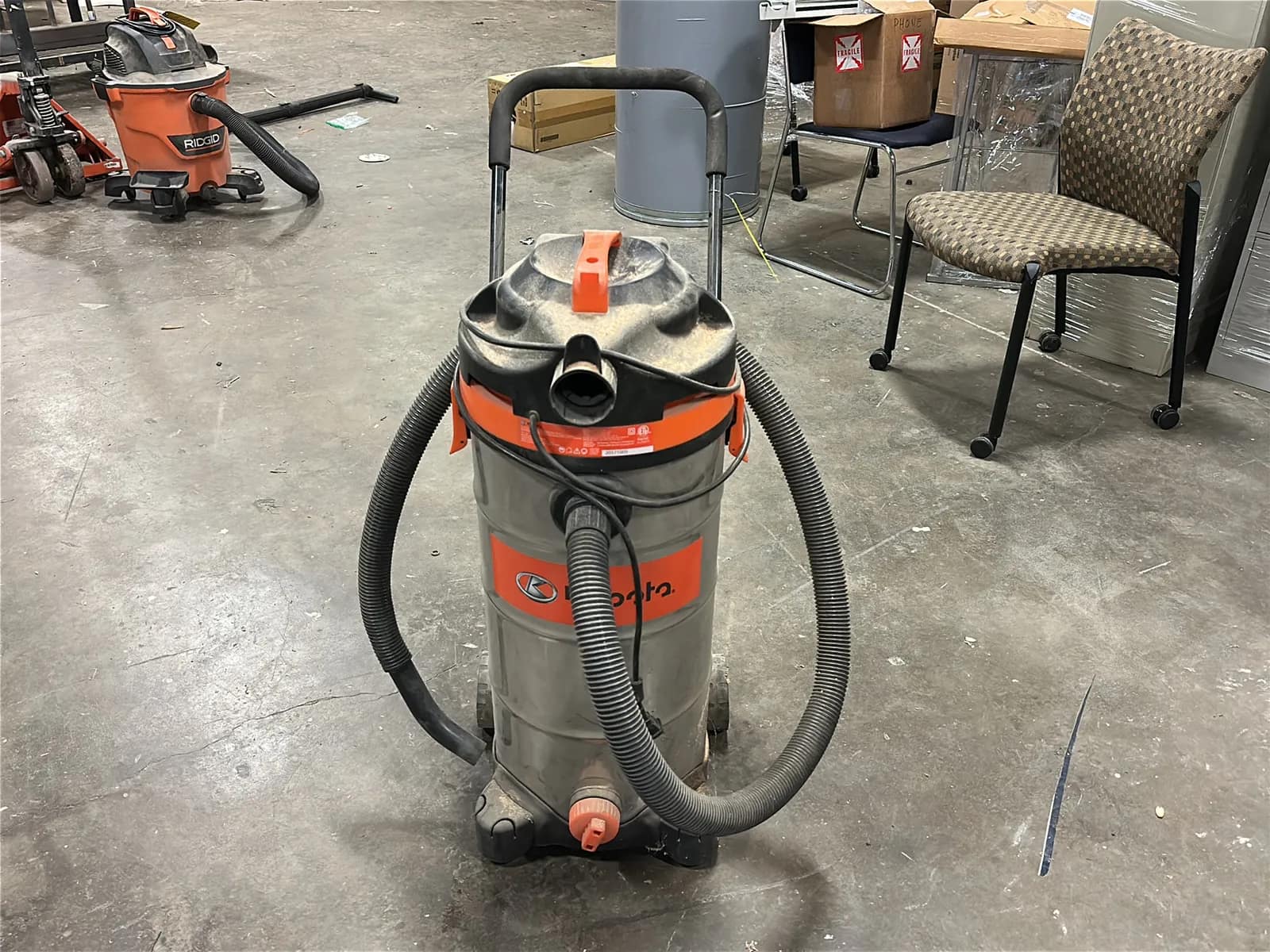 kubota-wet-dry-vacuum-dacc2d